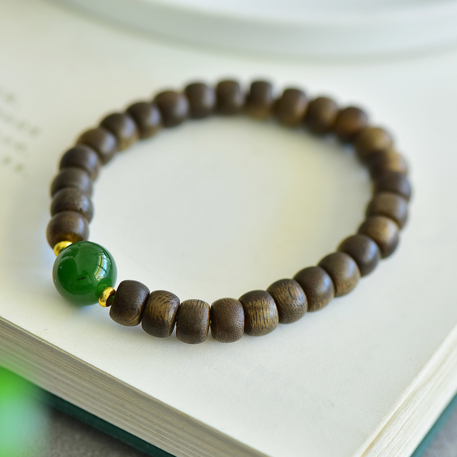 An Exquisite Jasper Eaglewood Bracelets - 3