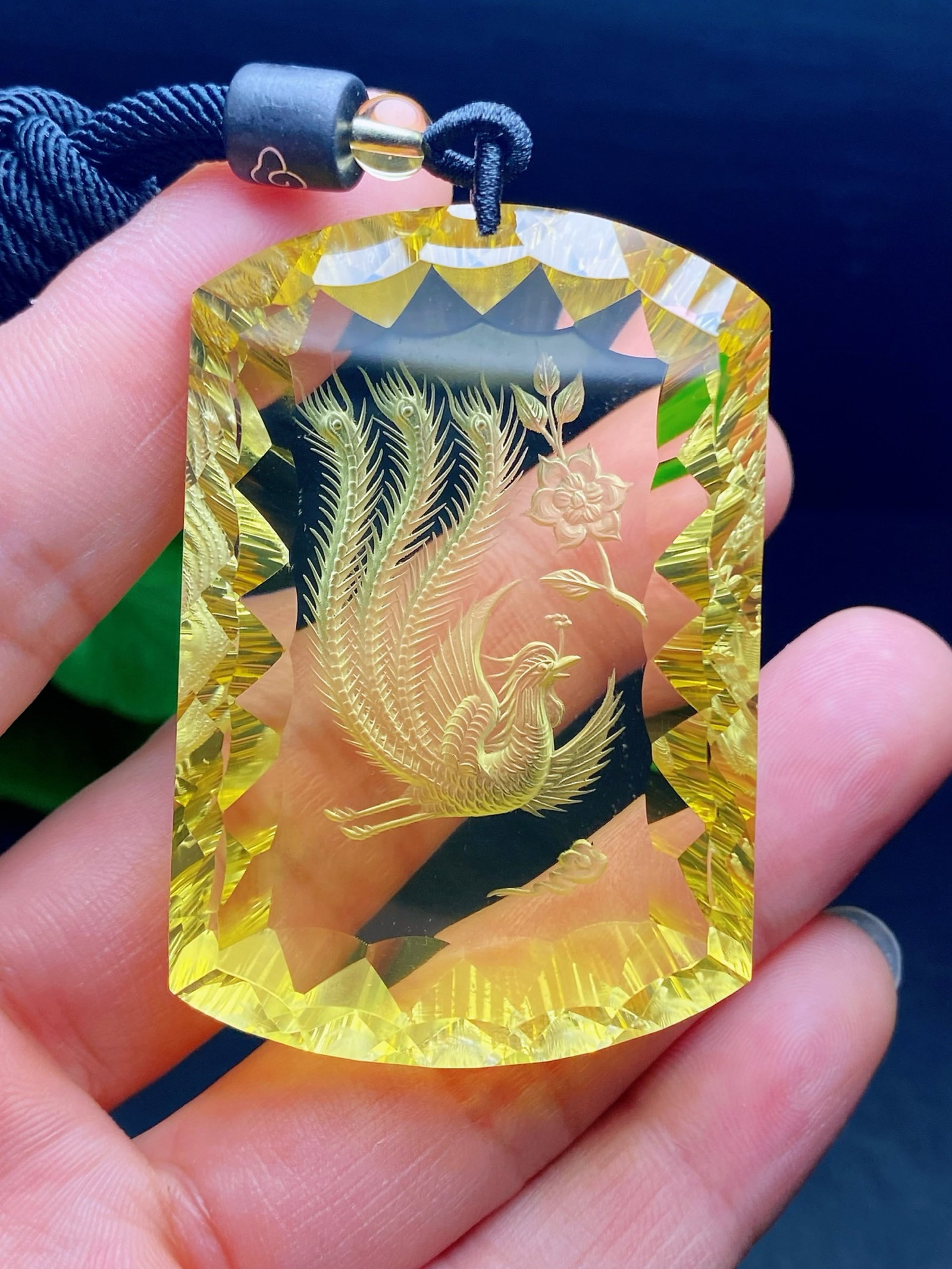 An Exquisite Crystal Phoenix Pattern Pendant - 2