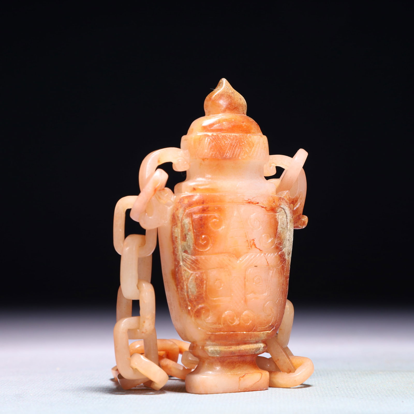 An Exquisite White Jade Beast-Face Pattern Bottle - 3