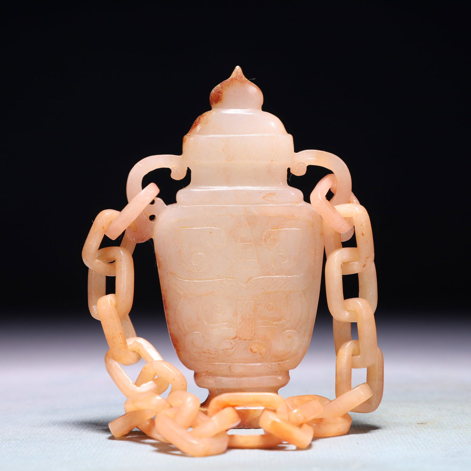 An Exquisite White Jade Beast-Face Pattern Bottle - 4