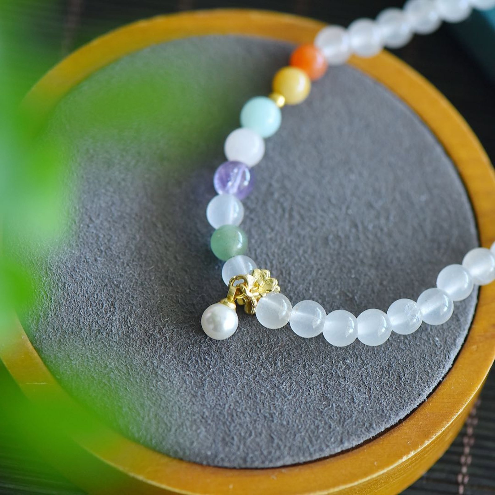 An Exquisite White Jade Bracelets - 5
