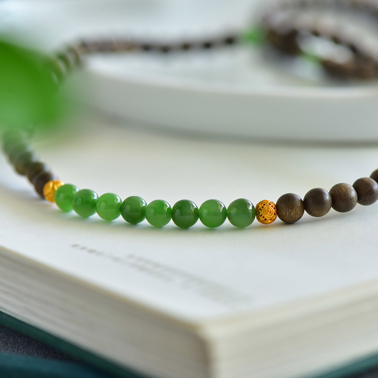 An Exquisite Jasper Eaglewood Bracelets - 2