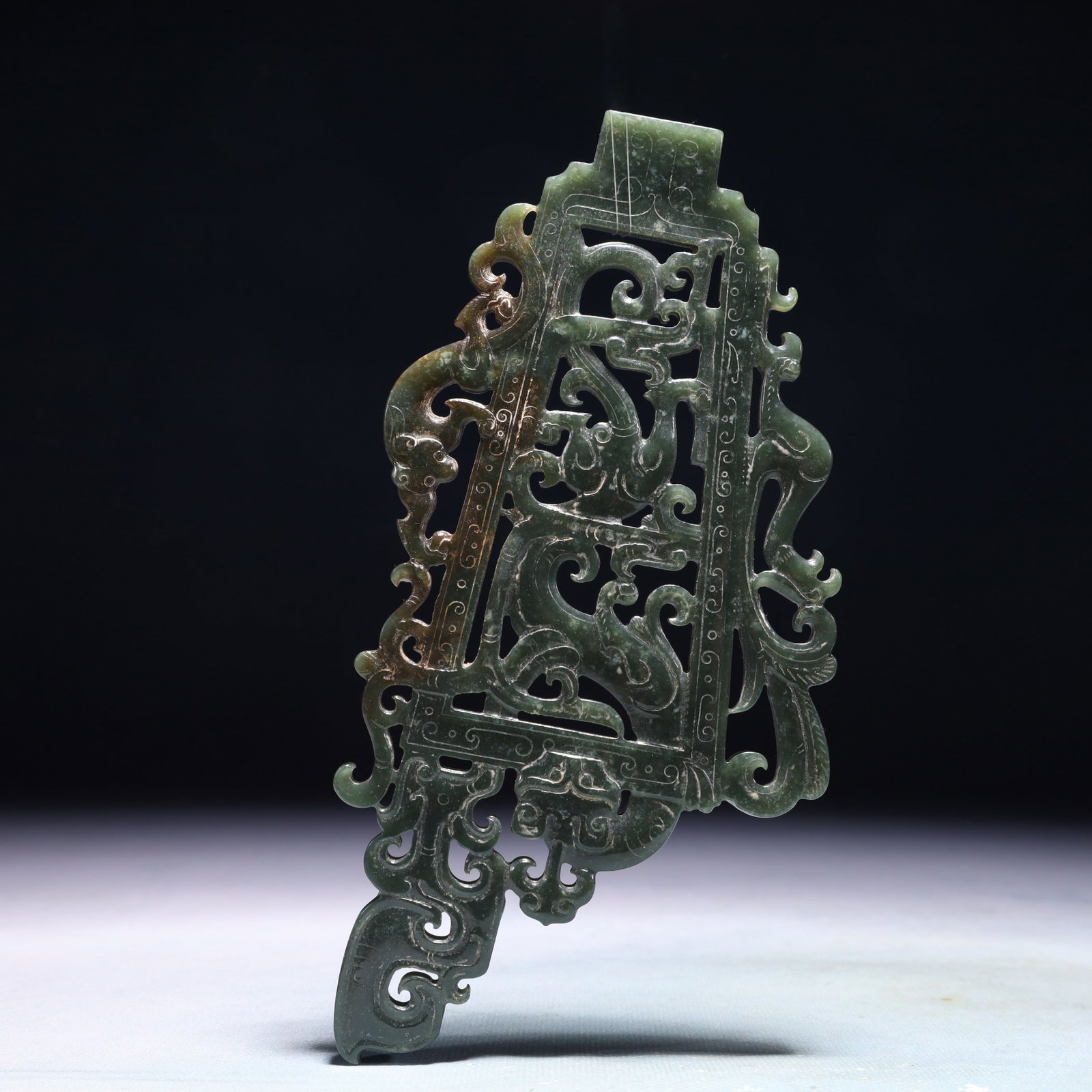 An Exquisite Jasper Dragon Pattern Pendant - 6