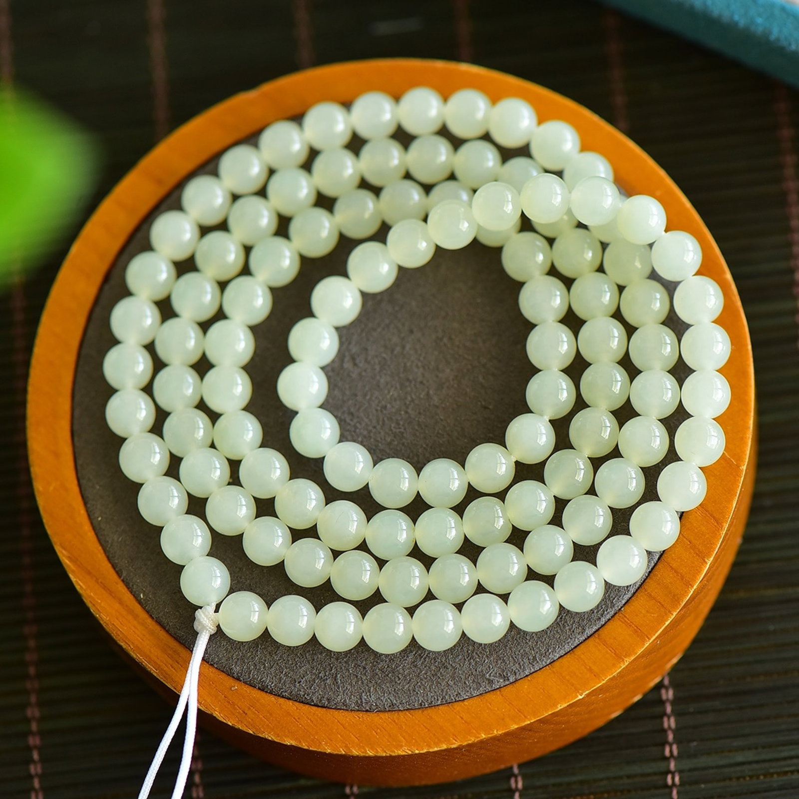 An Exquisite White Jade Bracelets - 3