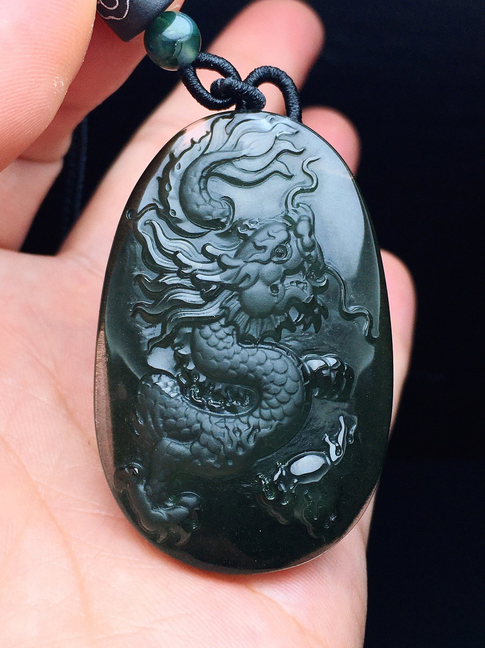 An Exquisite Crystal Dragon Pattern Pendant - 3