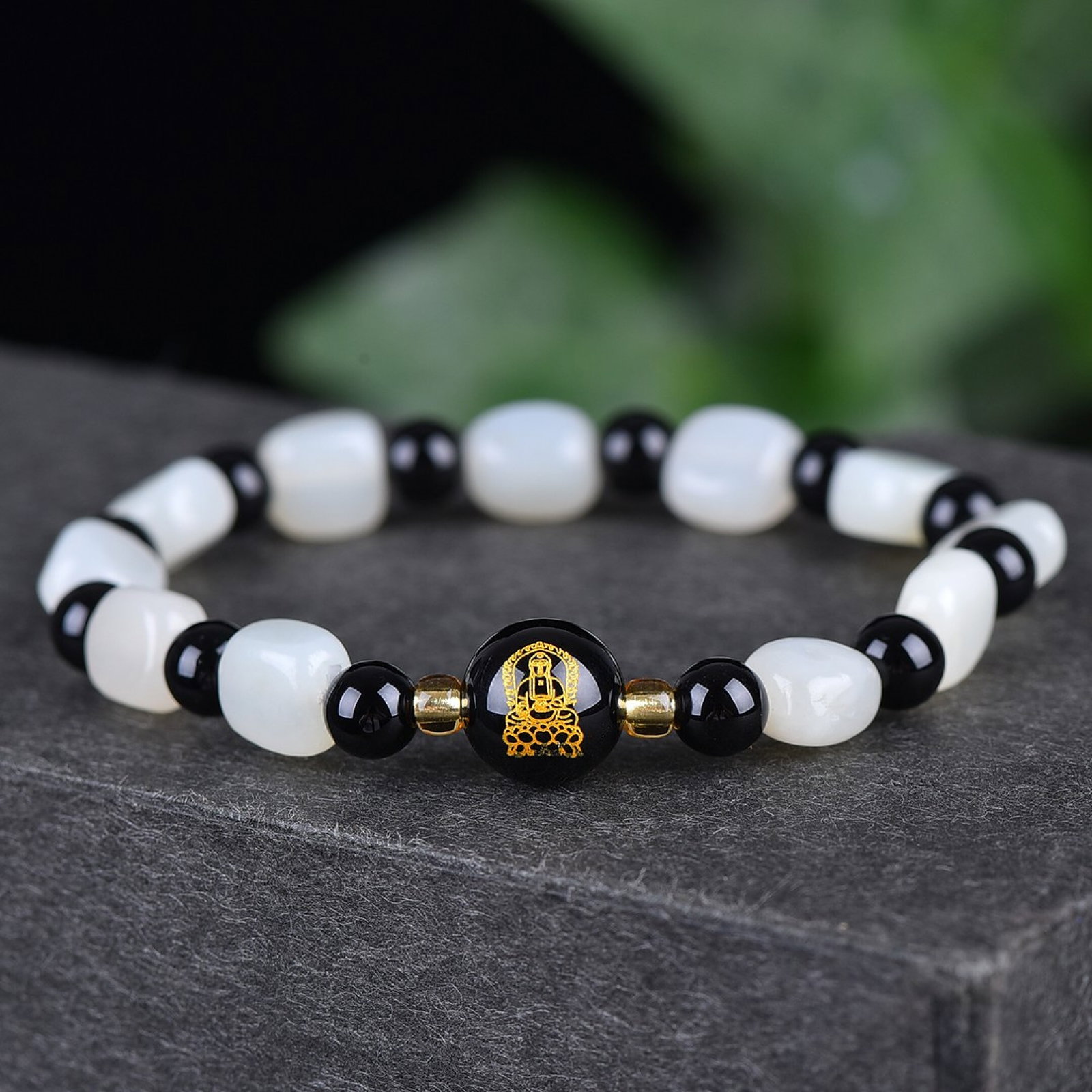 An Exquisite White Jade Bracelets - 5
