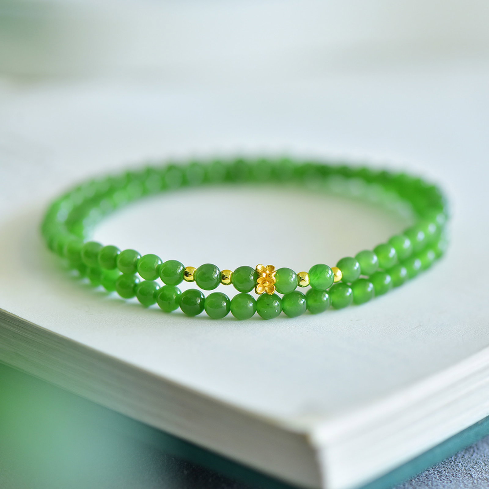 An Exquisite Jasper Bracelets - 3