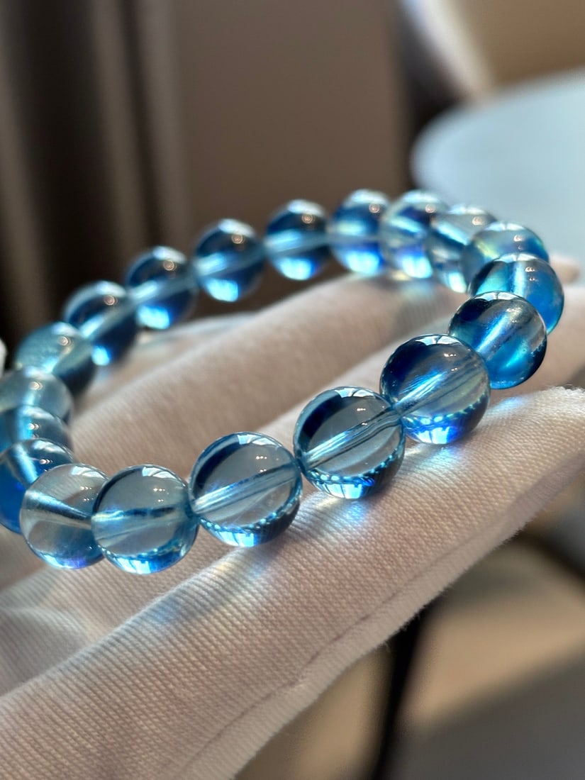 An Exquisite Aquamarine Bracelets - 2