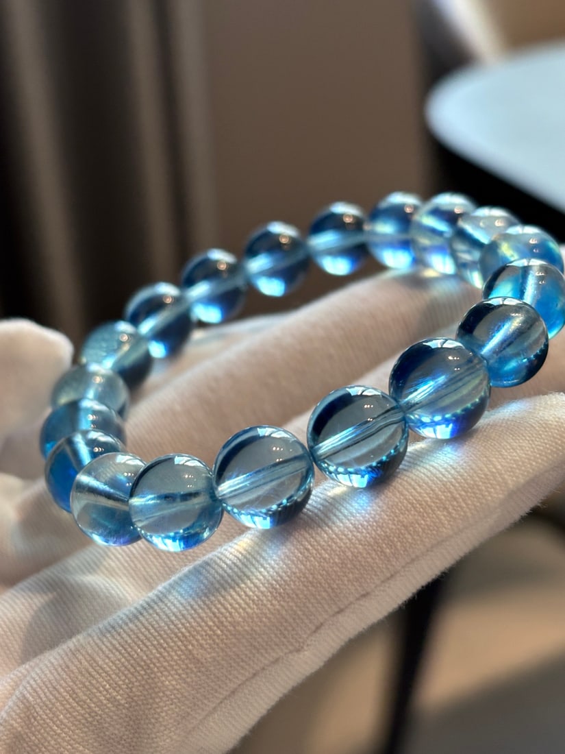 An Exquisite Aquamarine Bracelets - 3