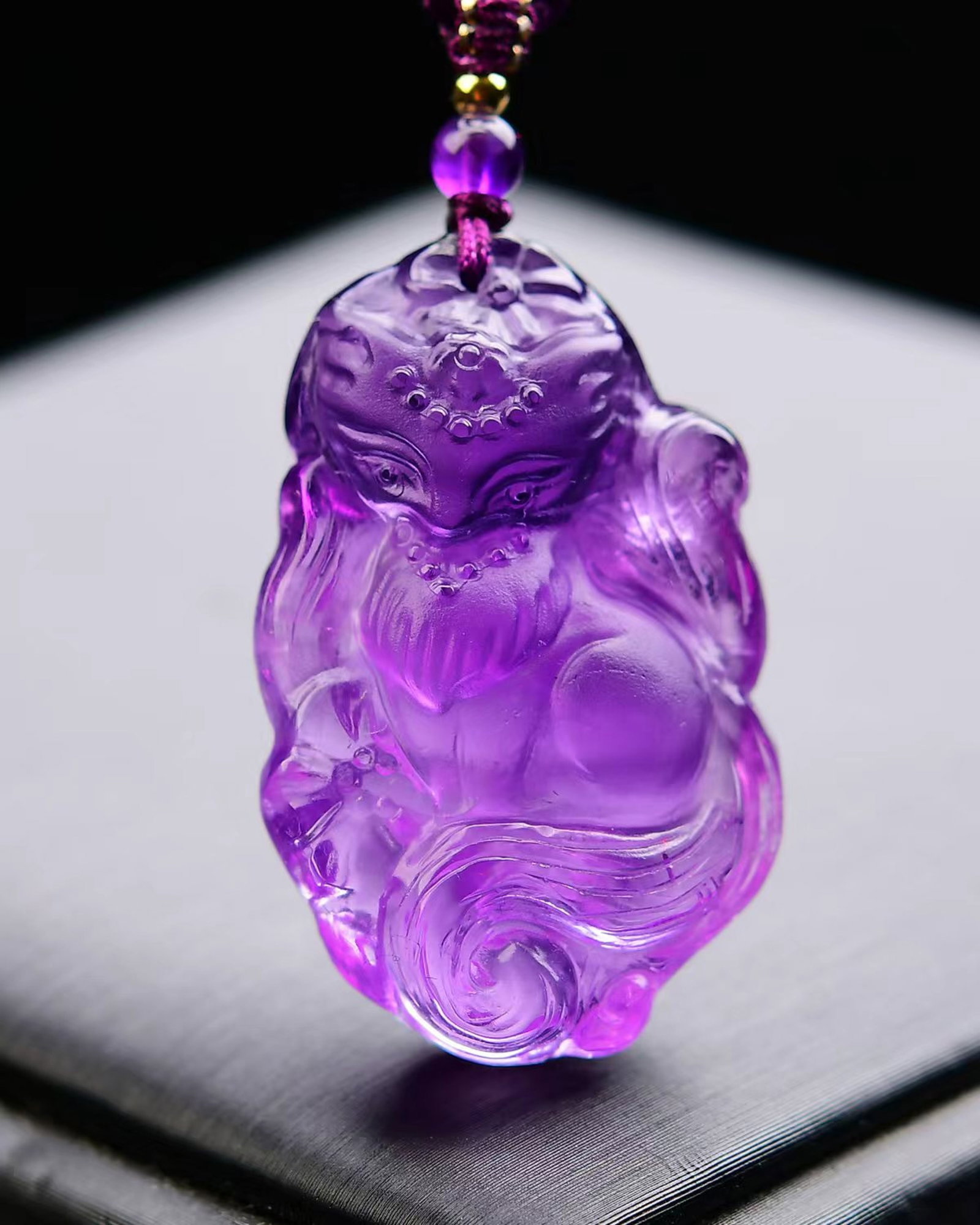An Exquisite Crystal Nine-Tailed Fox Pendant: An Exquisite Crystal Nine-Tailed Fox Pendant,Size:35mmx22mmx11mm,Weight:13.5g 水晶九尾狐吊坠