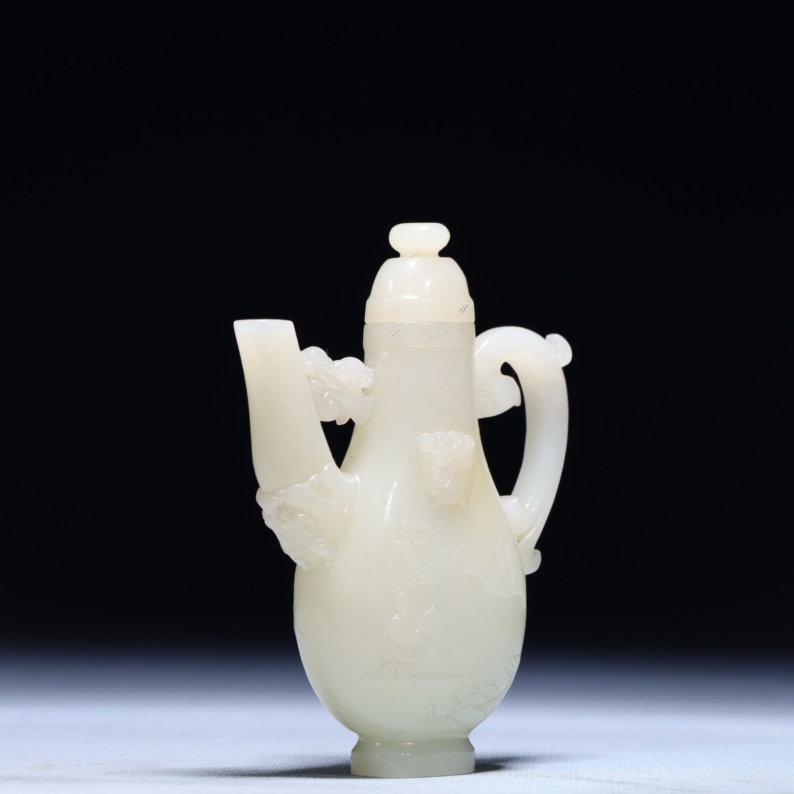 An Exquisite White Jade Landscape Pattern Ewer - 4