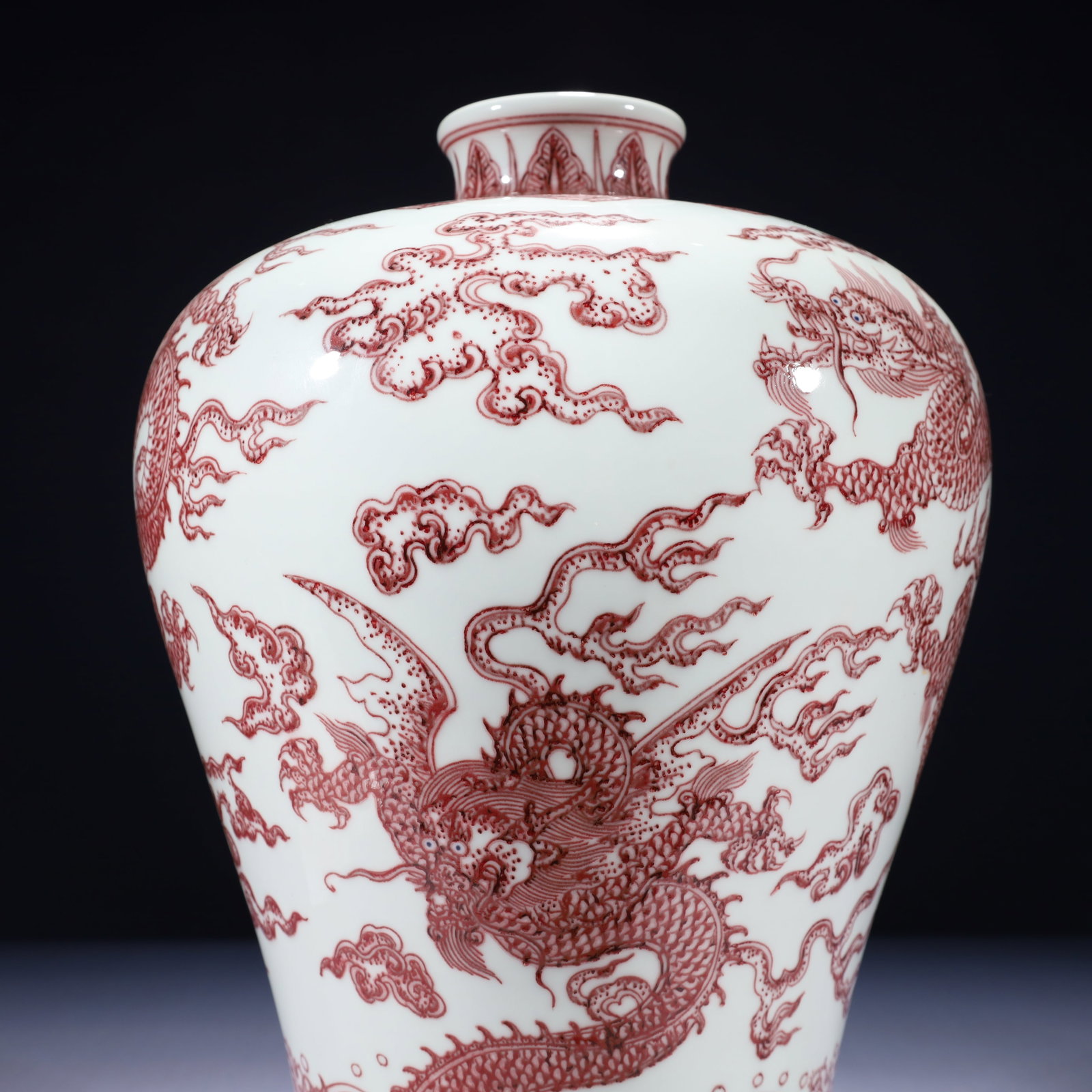 An Exquisite Ruby Red-Glazed Auspicious Cloud and Dragon Pattern Vase - 2