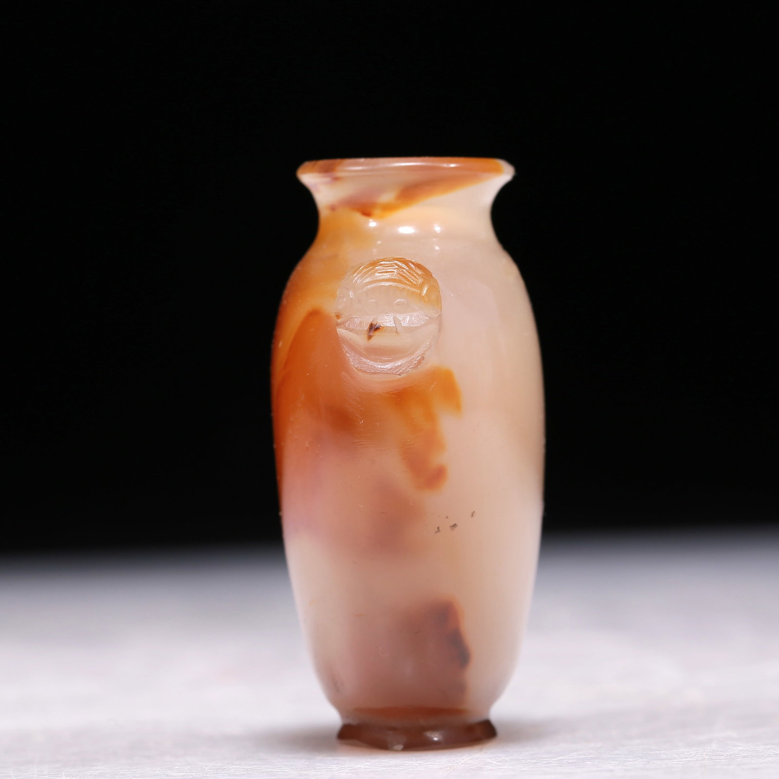 A Precious Agate Beast-Handled Snuff Bottle - 3