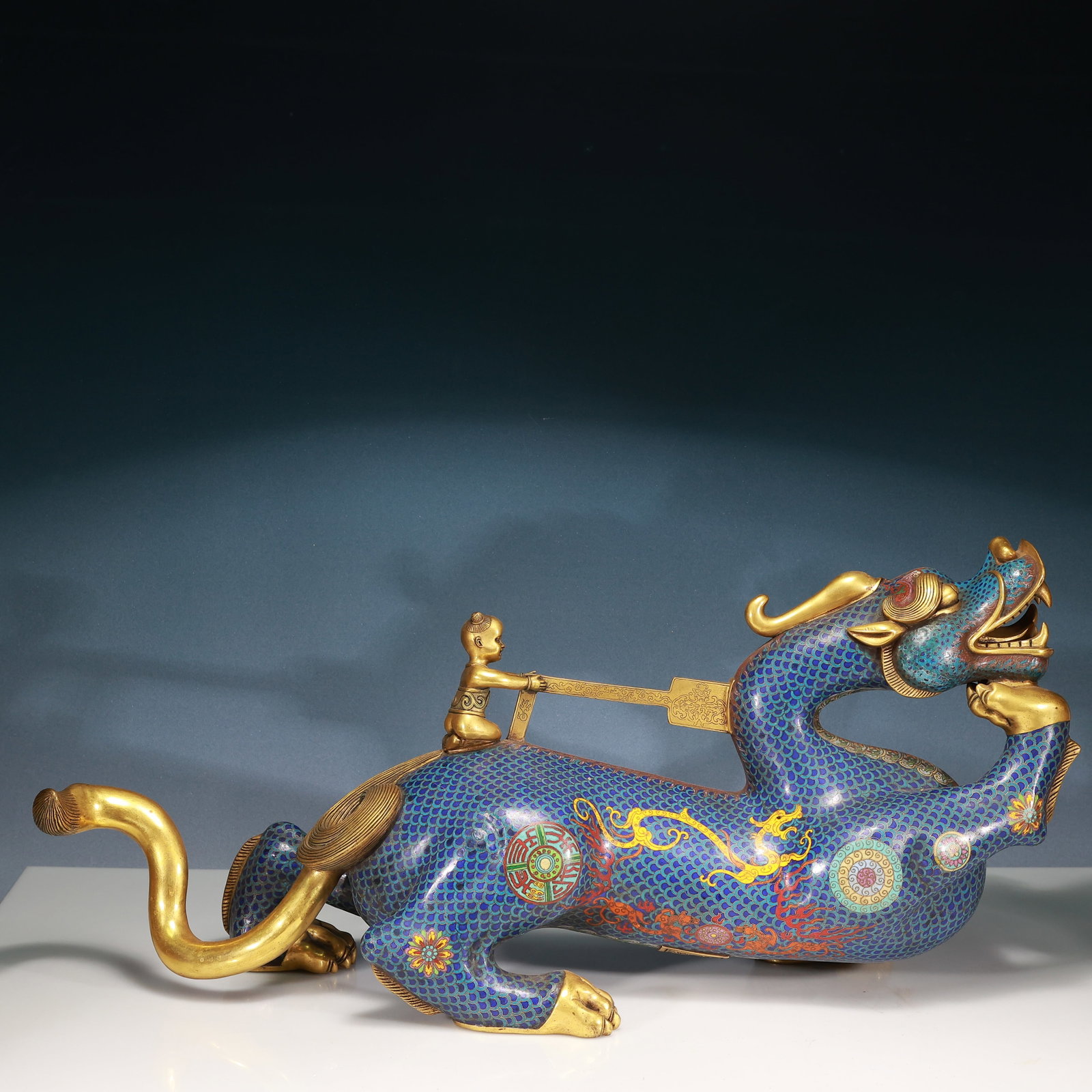 A Huge Cloisonne Figure and Dragon Pattern Dragon Ornament (1 of 14)