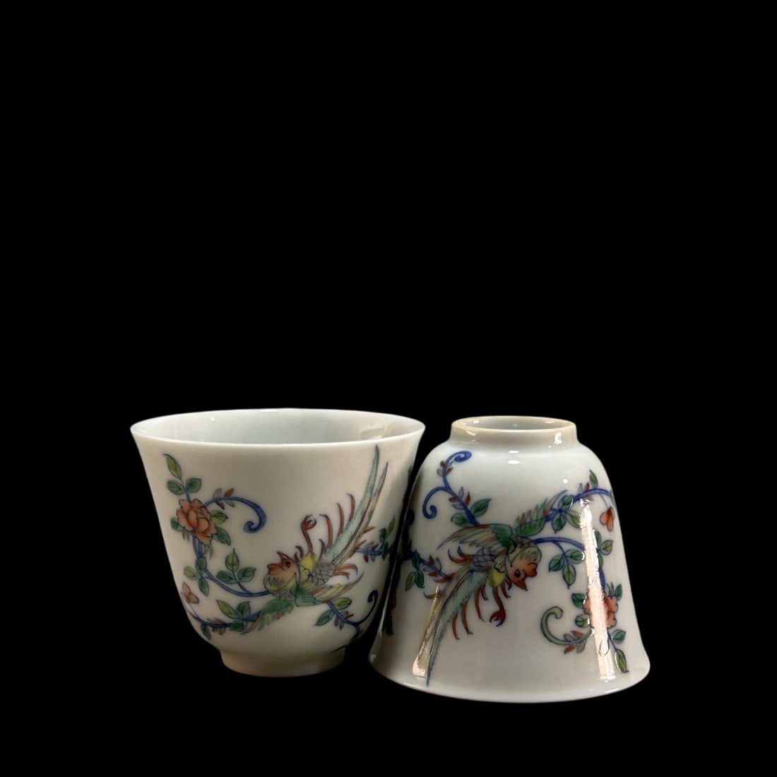 A Pair of Exquisite Doucai Flower and Bird Pattern Cups (1 of 7)