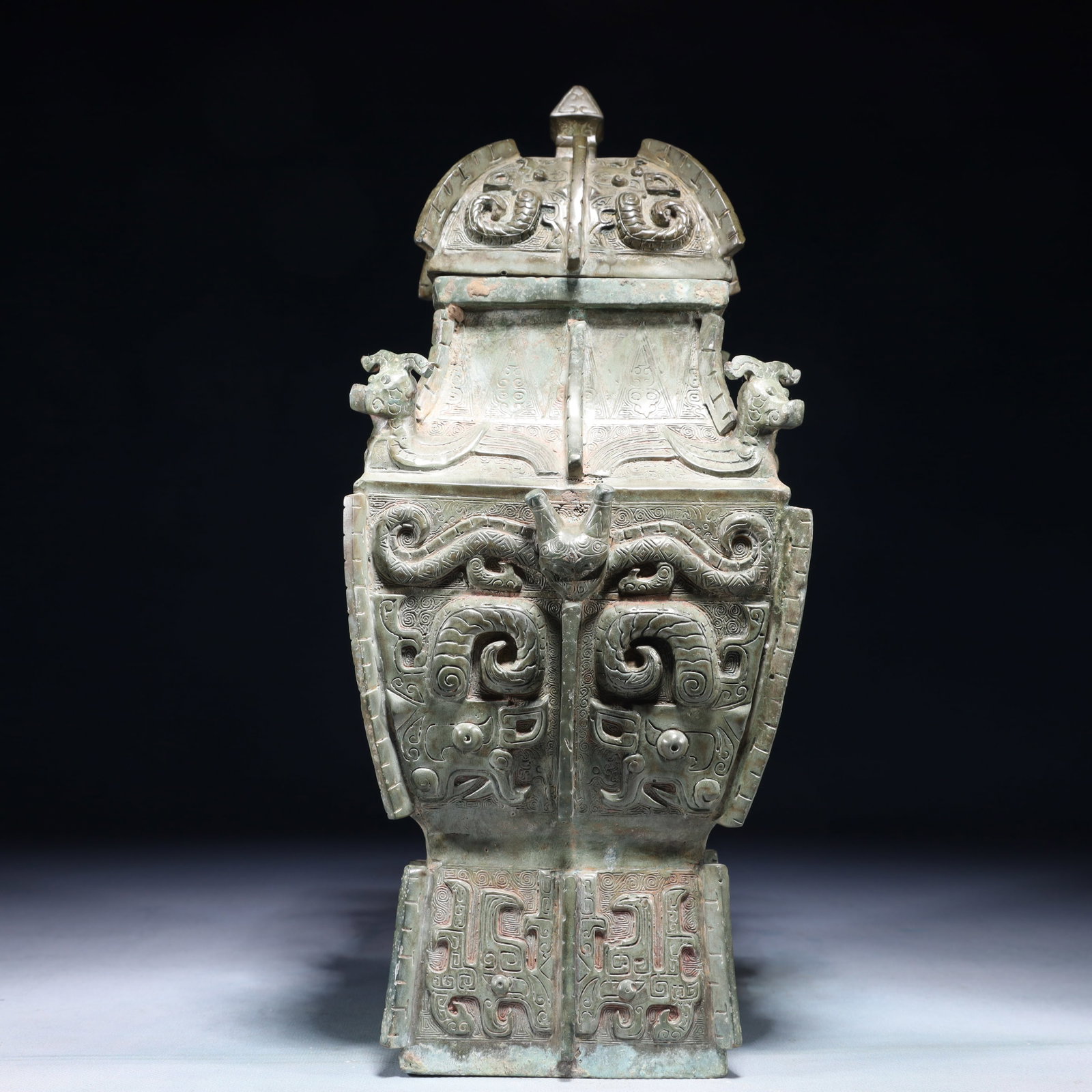 A Rare Bronze Dragon Pattern Pot - 6