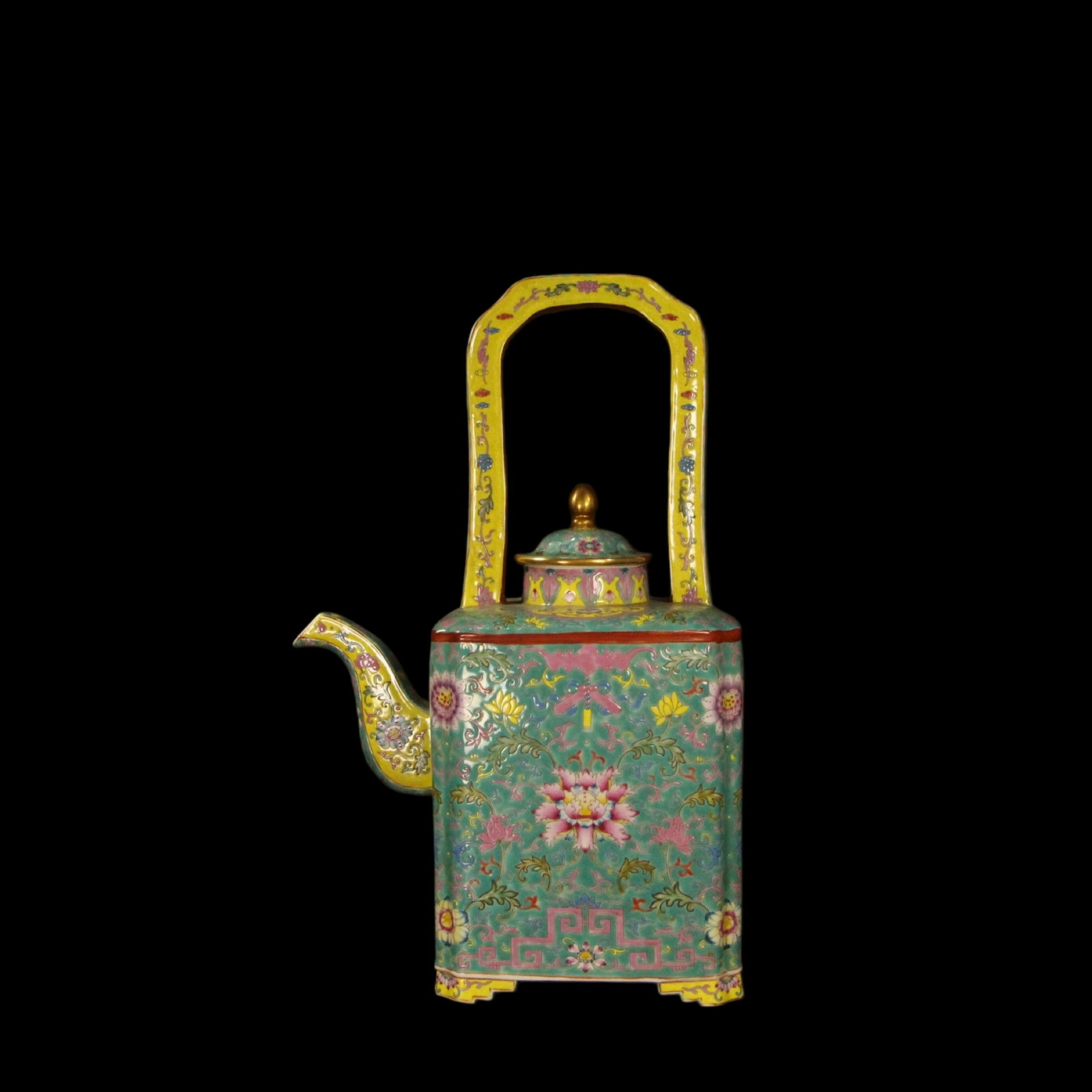 An Exquisite Enamel Lotus Pattern Loop-Handled Pot - 2