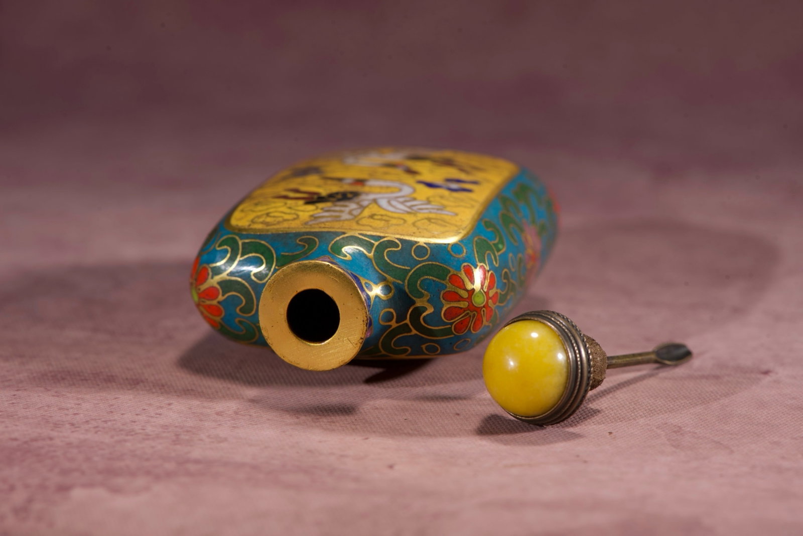 An Exquisite Cloisonne Crane Pattern Snuff Bottle - 8