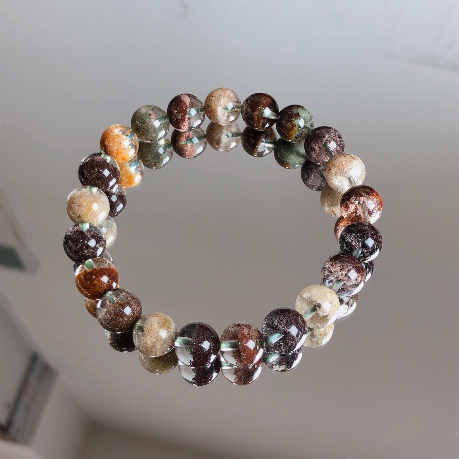 An Exquisite Crystal Bracelet - 3