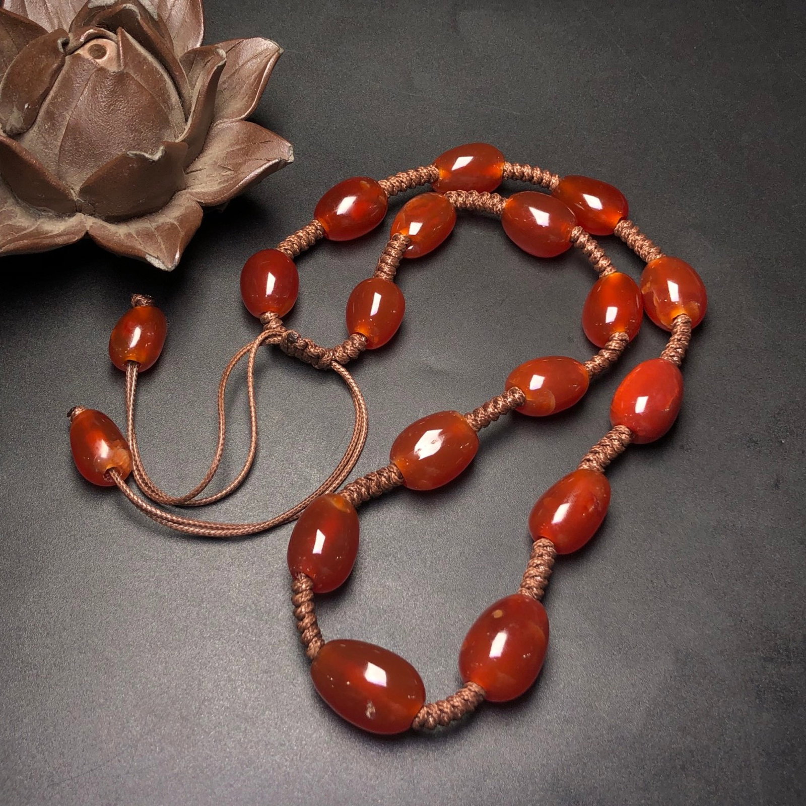 An Exquisite Agate Pendant - 2