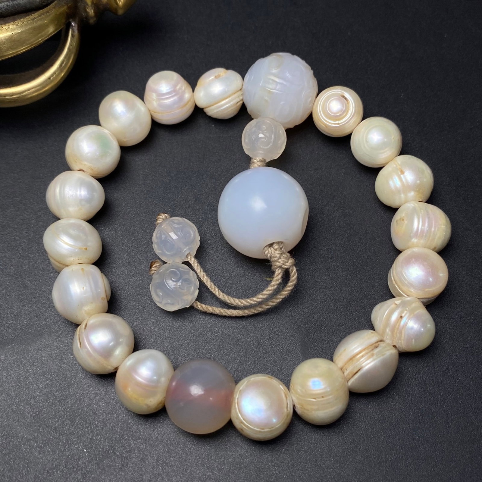 A Precious Pearl Bracelets - 4
