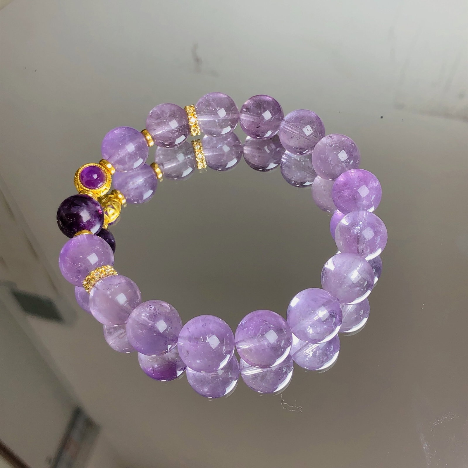 An Exquisite Crystal Bracelets - 2