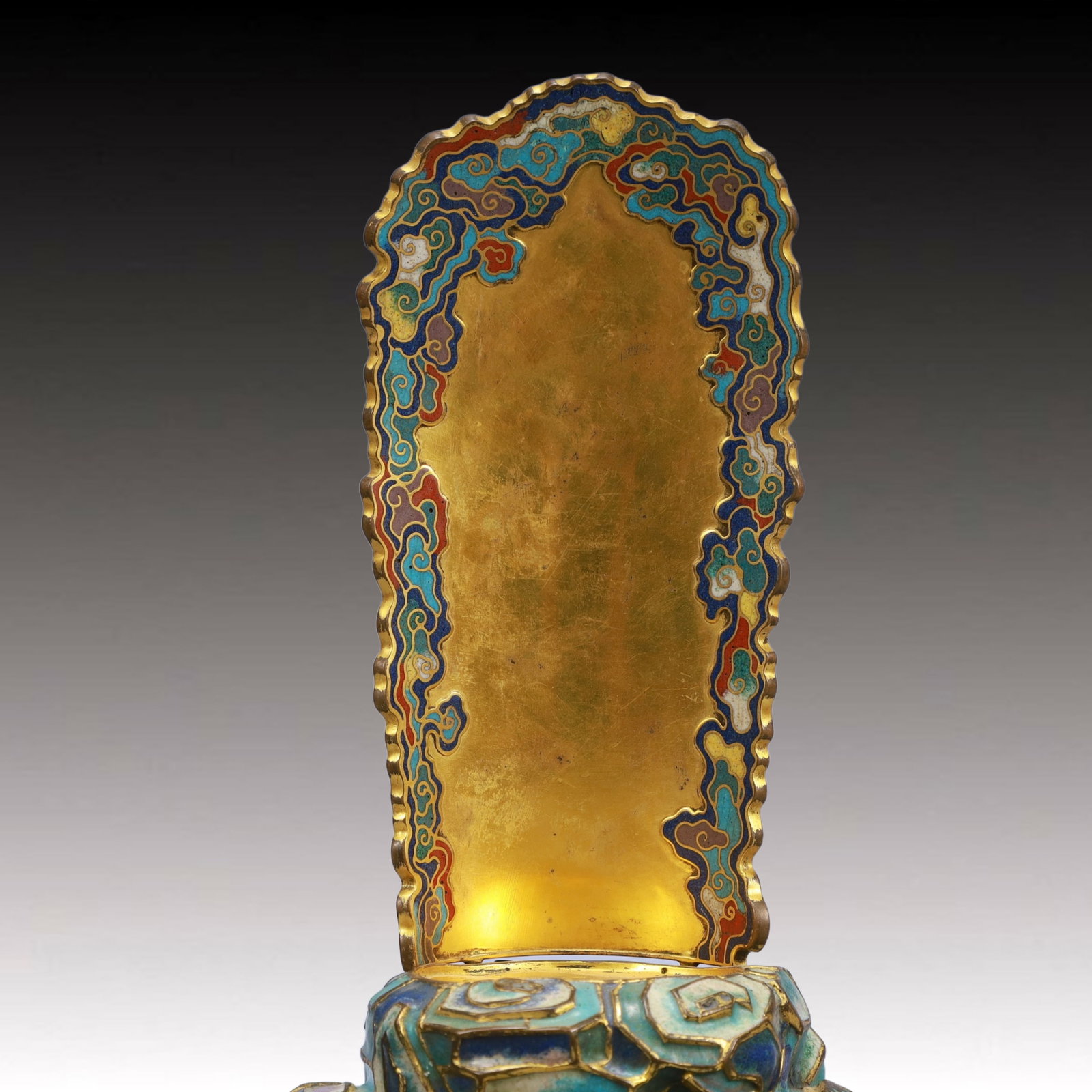 An Exquisite Cloisonne Auspicious Cloud Pattern Throne - 2