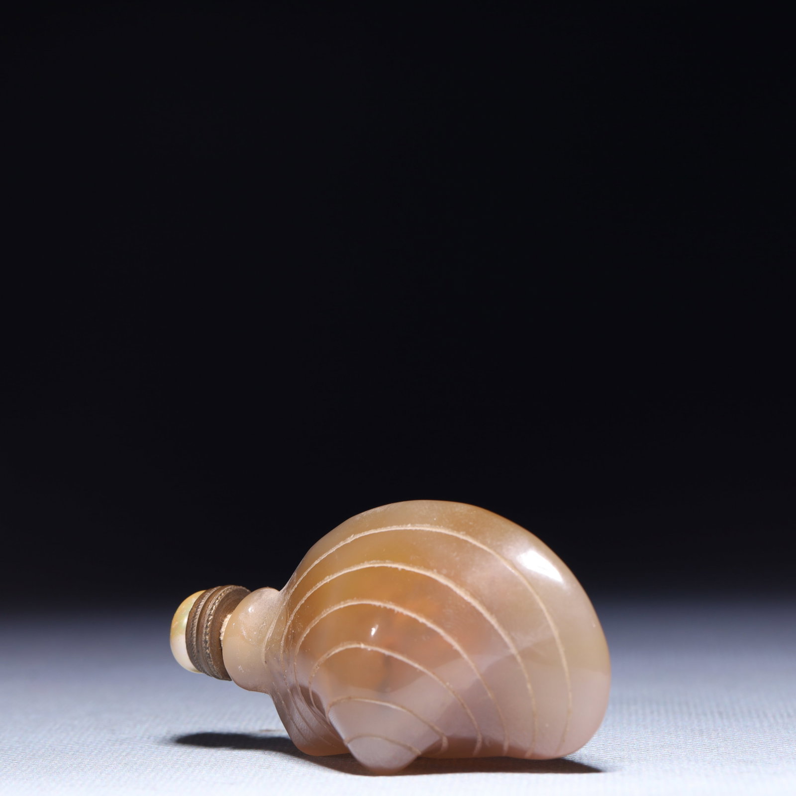 An Exquisite Agate Snuff Bottle - 5