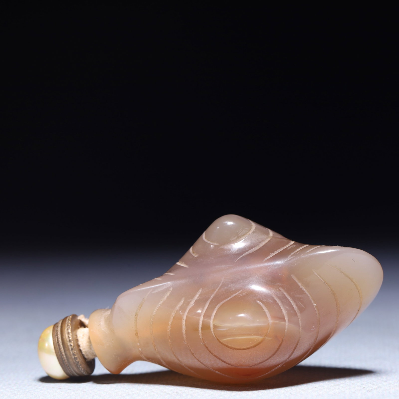 An Exquisite Agate Snuff Bottle - 8