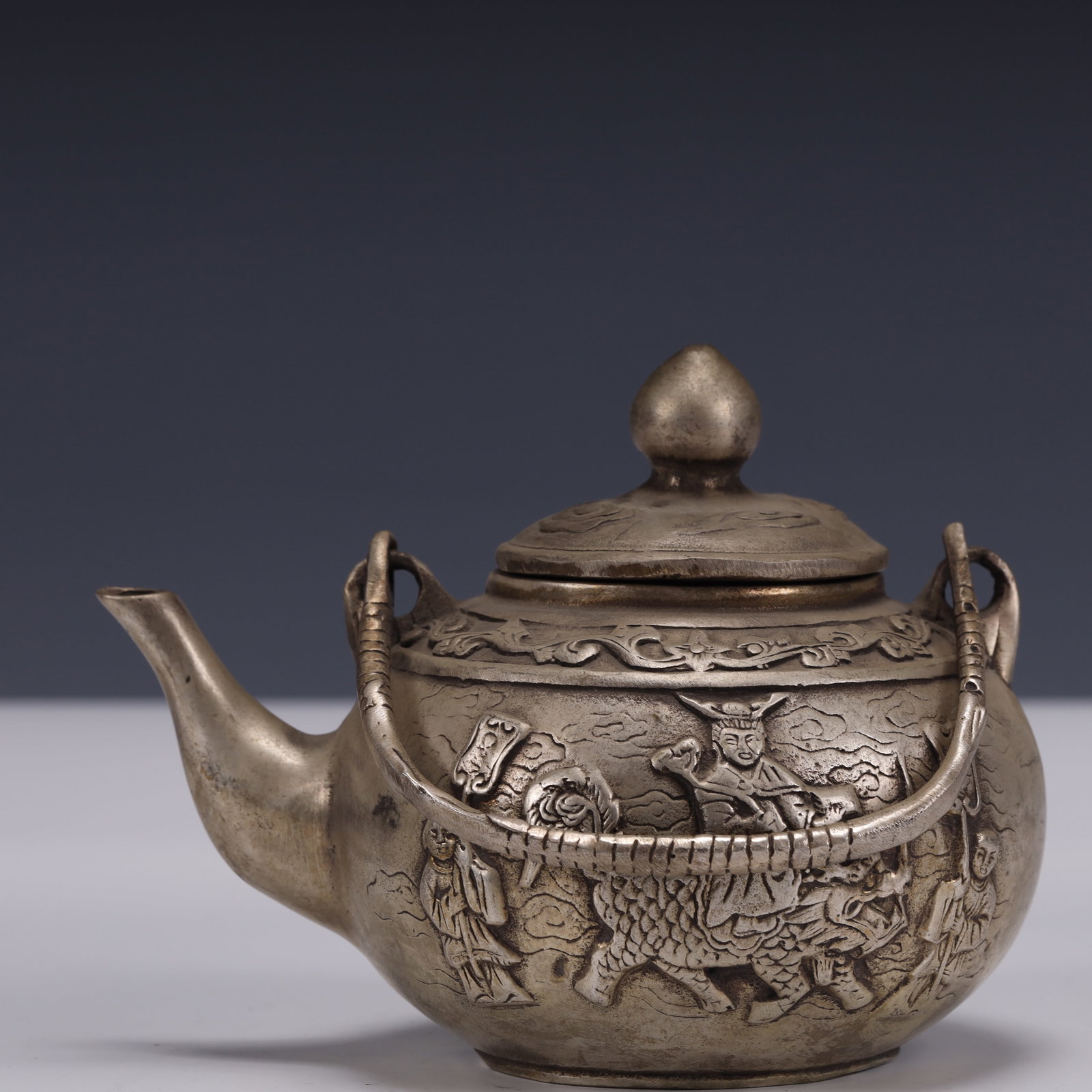 An Exquisite Silver-Plated Bronze Figure Pattern - 7