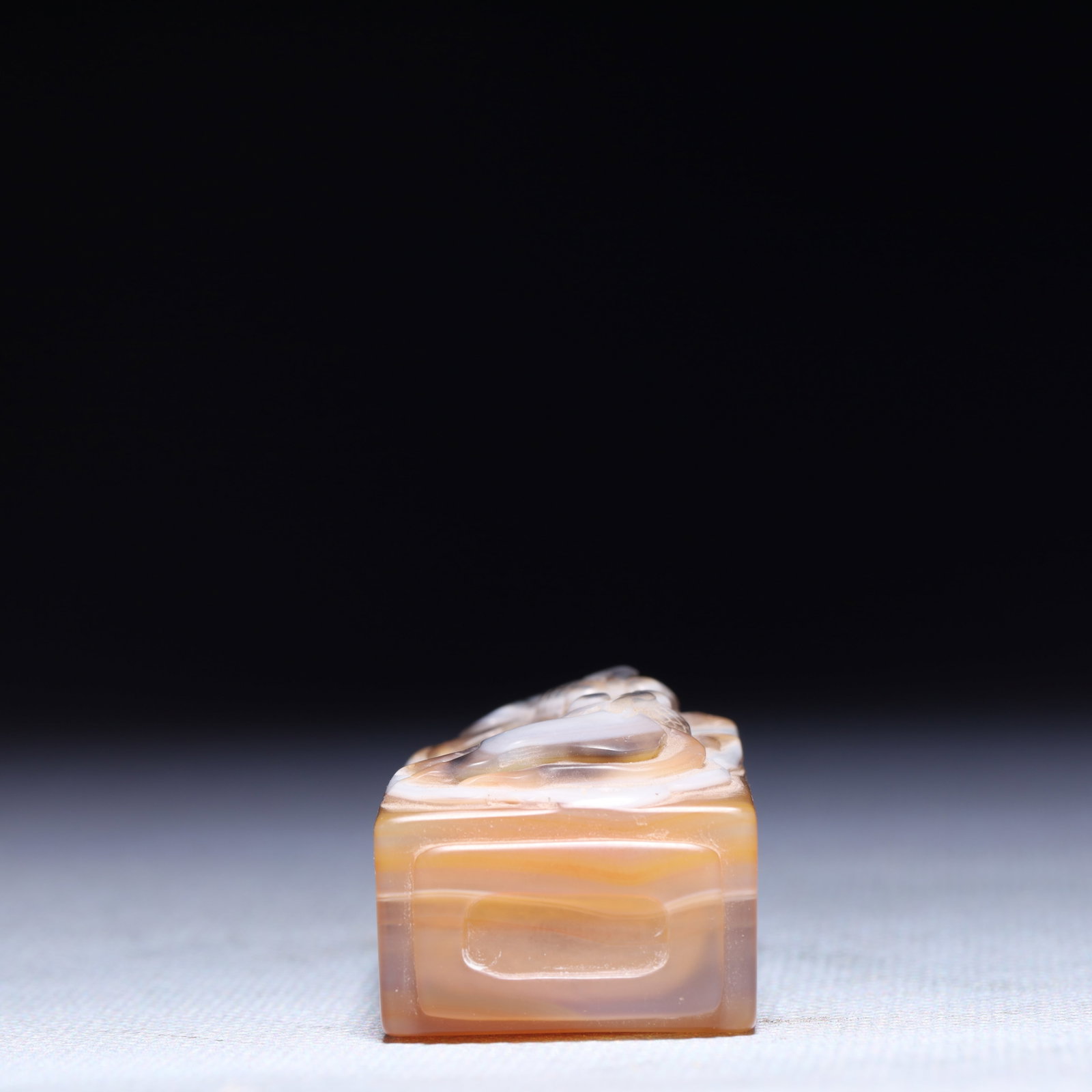 An Exquisite Agate Fish Pattern Snuff Bottle - 7