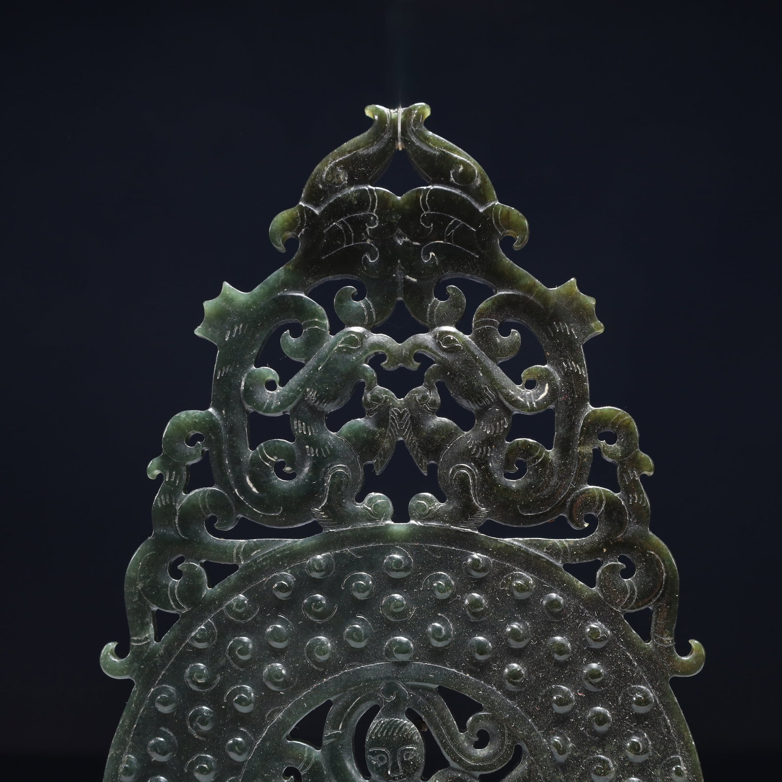 An Exquisite Jasper Figure Pattern Pendant - 2
