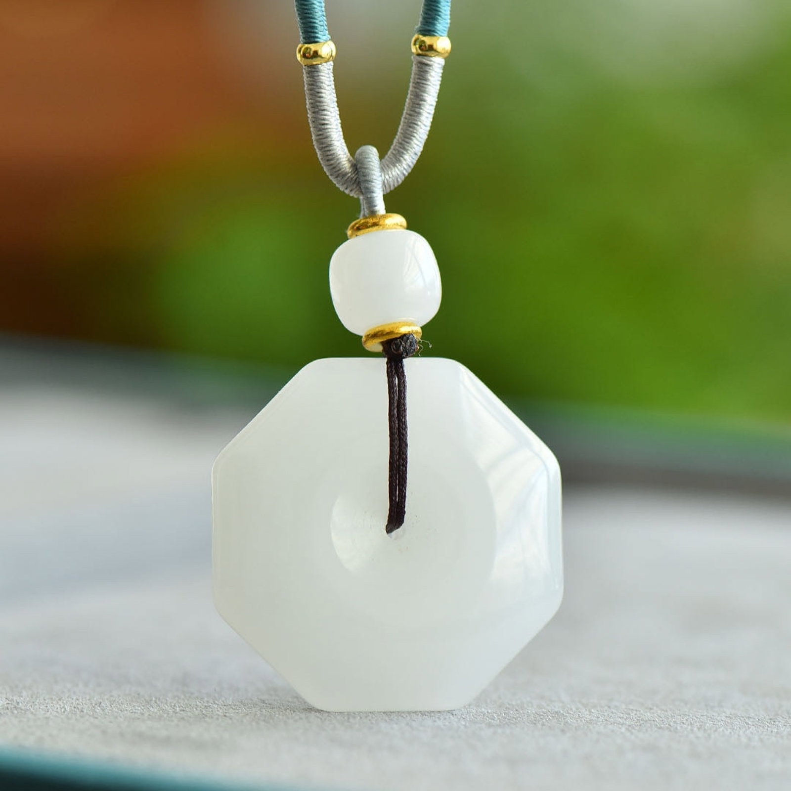 An Exquisite White Jade Pendant: An Exquisite White Jade Pendant 白玉挂件
