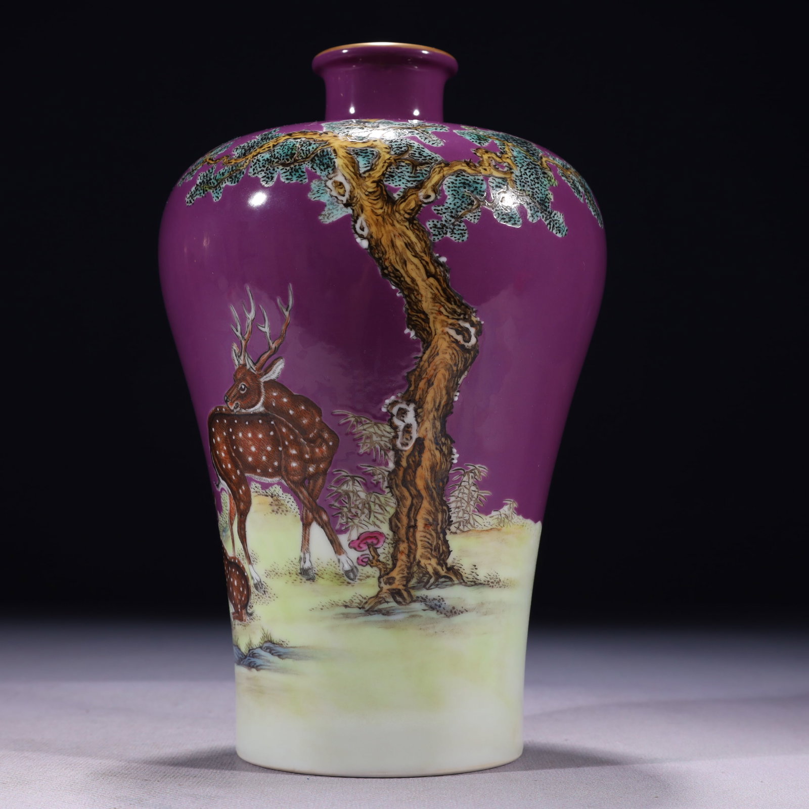 An Exquisite Purple Ground Enamel Painted Gold Pine and Deer Pattern Vase,with poem: An Exquisite Purple Ground Enamel Painted Gold Pine and Deer Pattern Vase,with poem,Qing Dynasty,China,Yongzheng Six-character Mark,Size:4.7inx9.1in,Weight:1550g 紫地珐琅ঊ