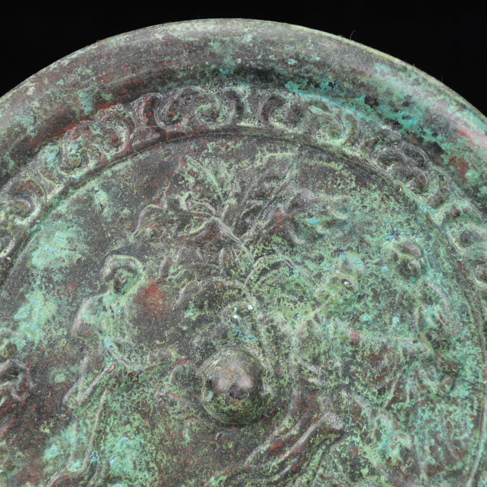An Archaic Bronze Landscape Pattern Round Mirror - 2