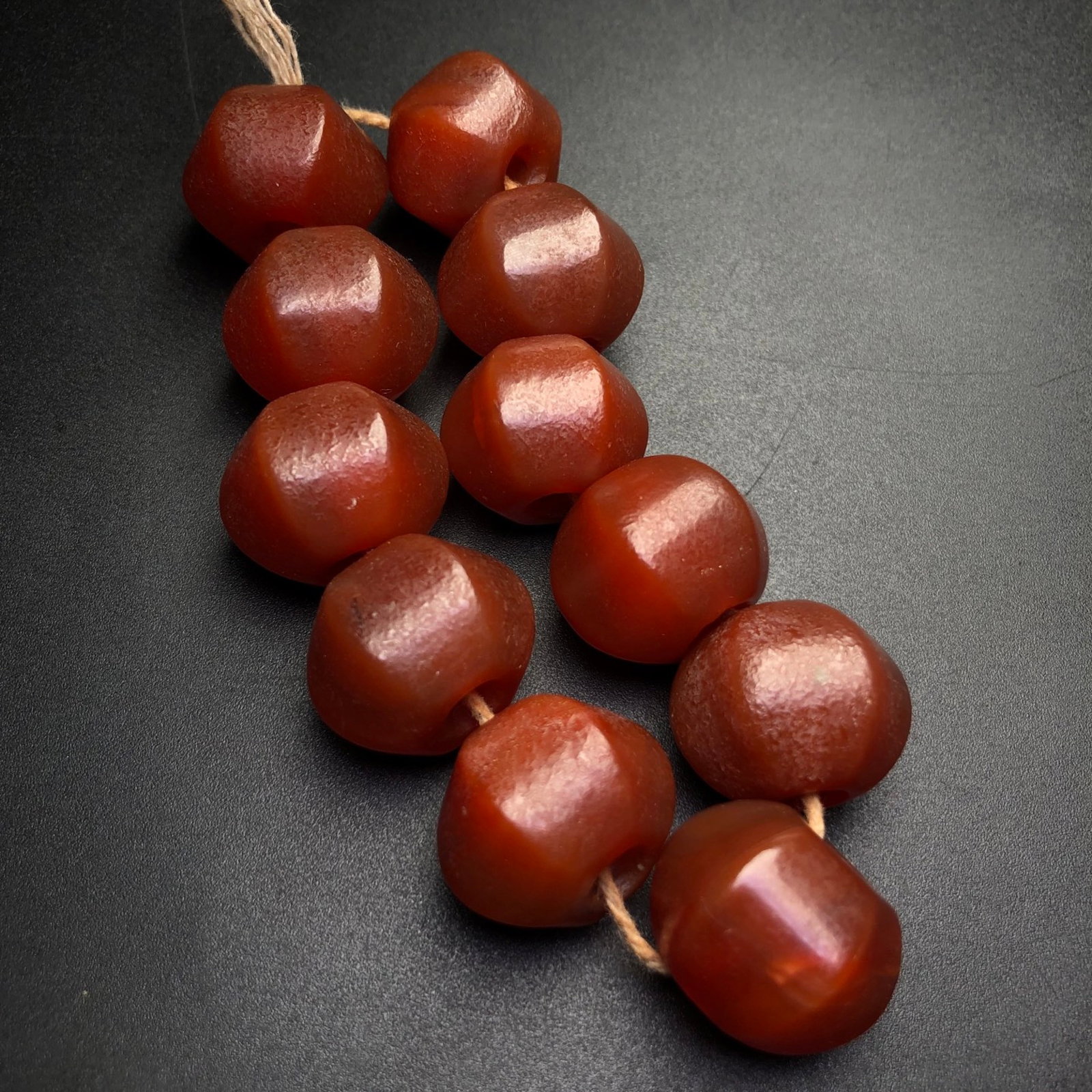 A Precious Agate Bracelets - 3