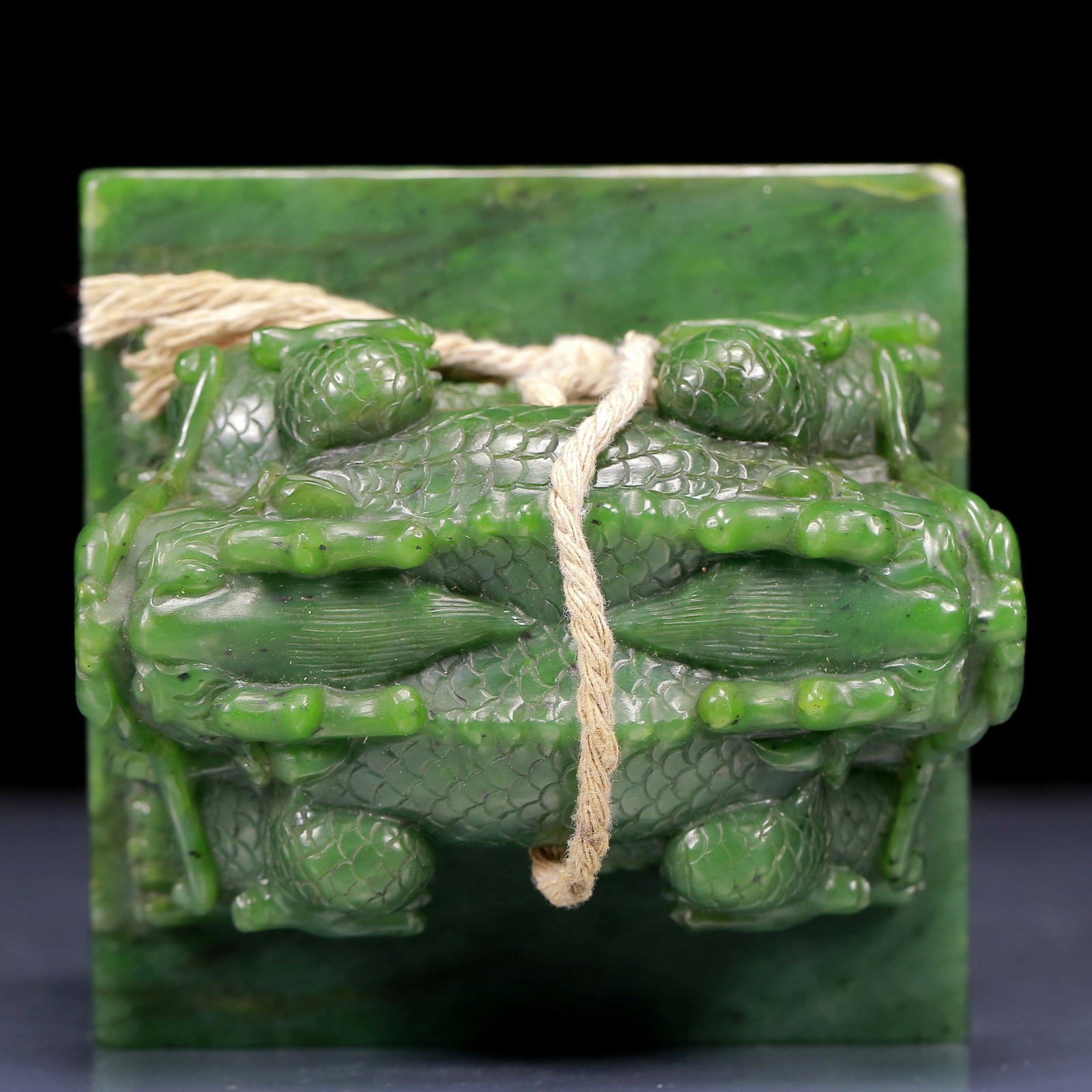 An Exquisite Jasper Dragon Pattern Seal - 6