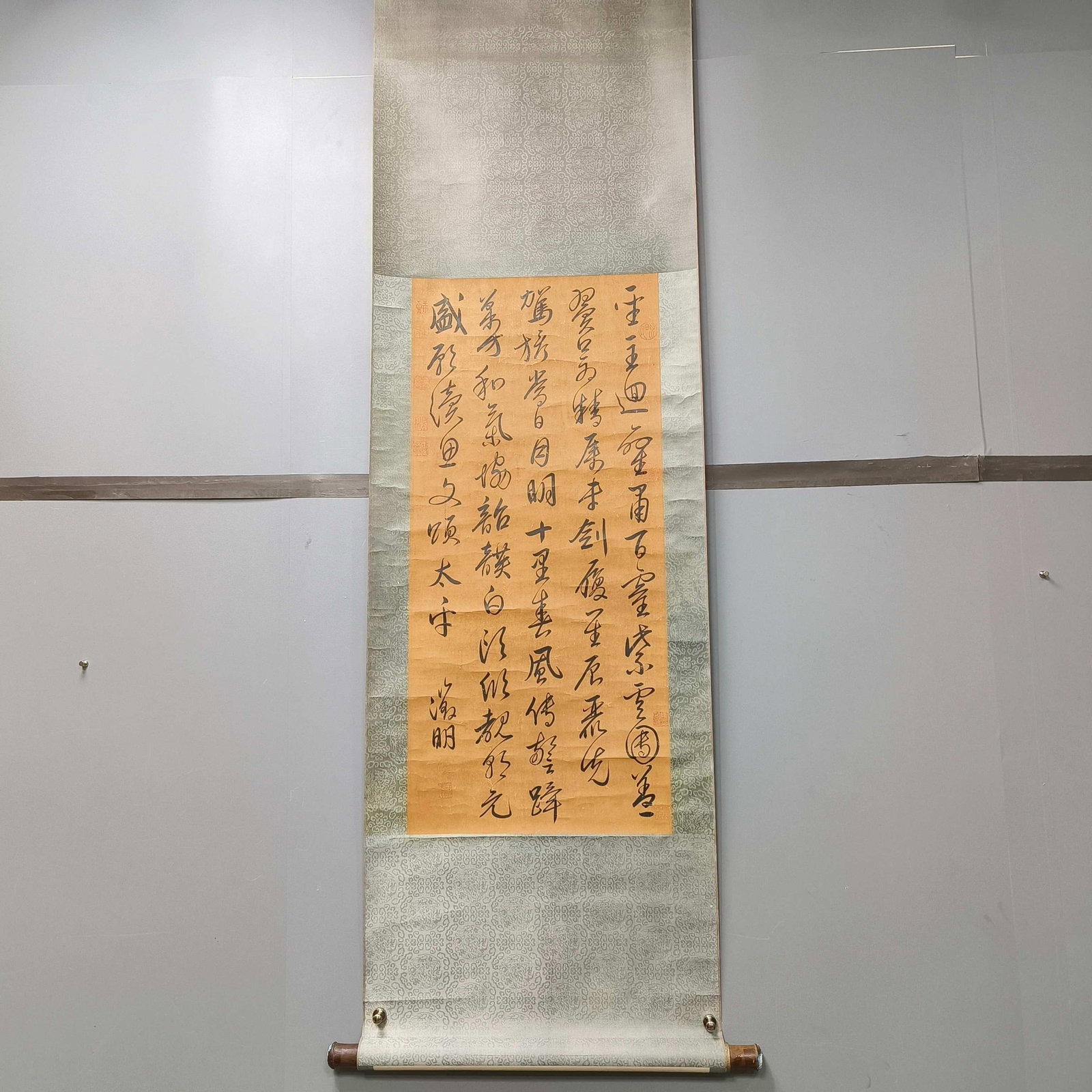 A Chinese Vertical Scroll Ink Calligraphy on Paper: A Chinese Vertical Scroll Ink Calligraphy on Paper,Wen Zhengming,Size:35.4inx16.1in 一幅中国水墨书法立轴,文征明