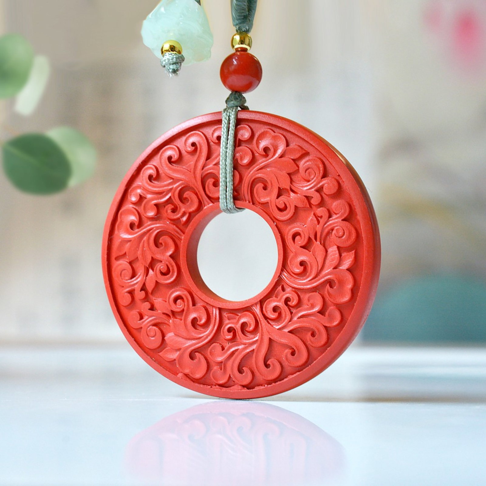 An Exquisite Cinnabar Flower Pattern Pendant - 4