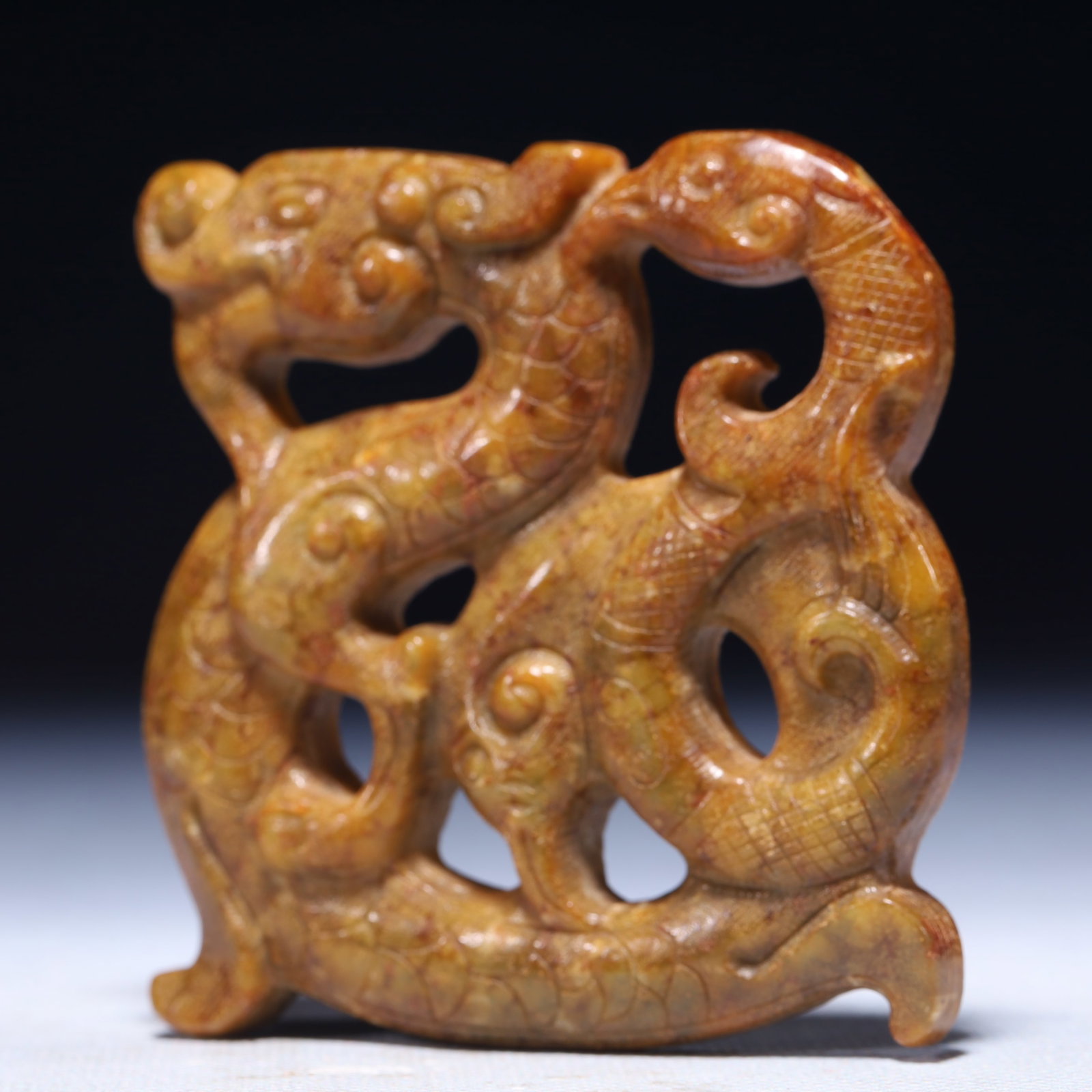 An Exquisite Archaic Jade Dragon Pattern Ornament - 2
