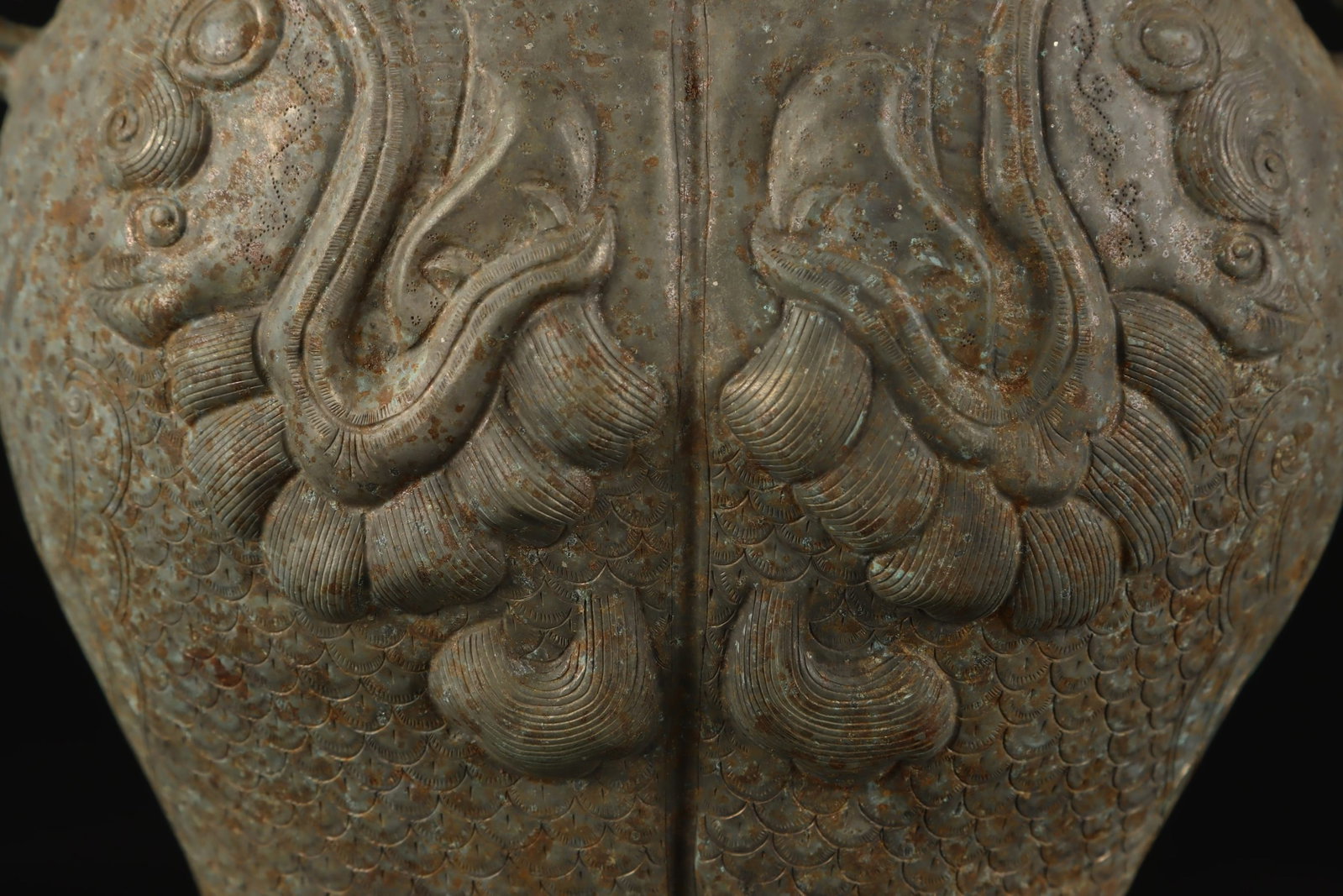 An Exquisite Silver Fish Pattern Loop-Handled Pot - 6