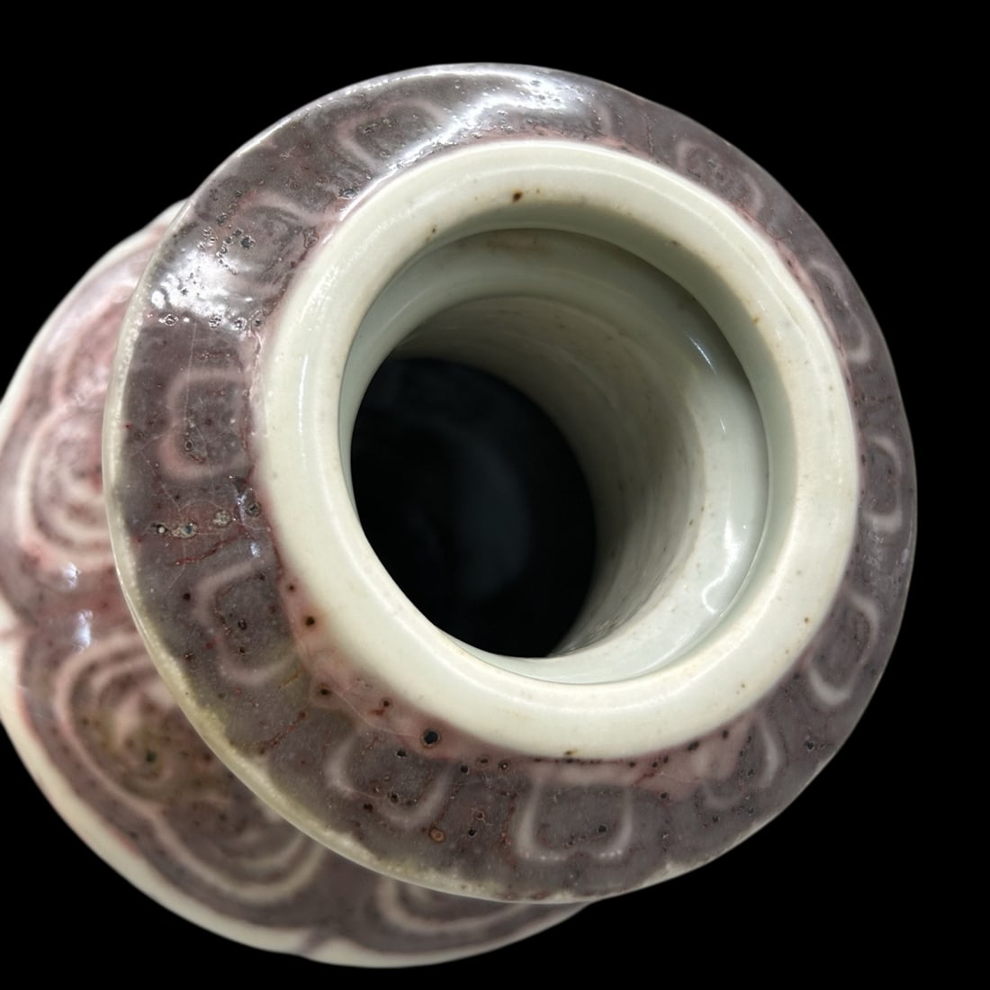 An Exquisite Underglaze-Red Ganoderma lucidum Pattern Vase - 3