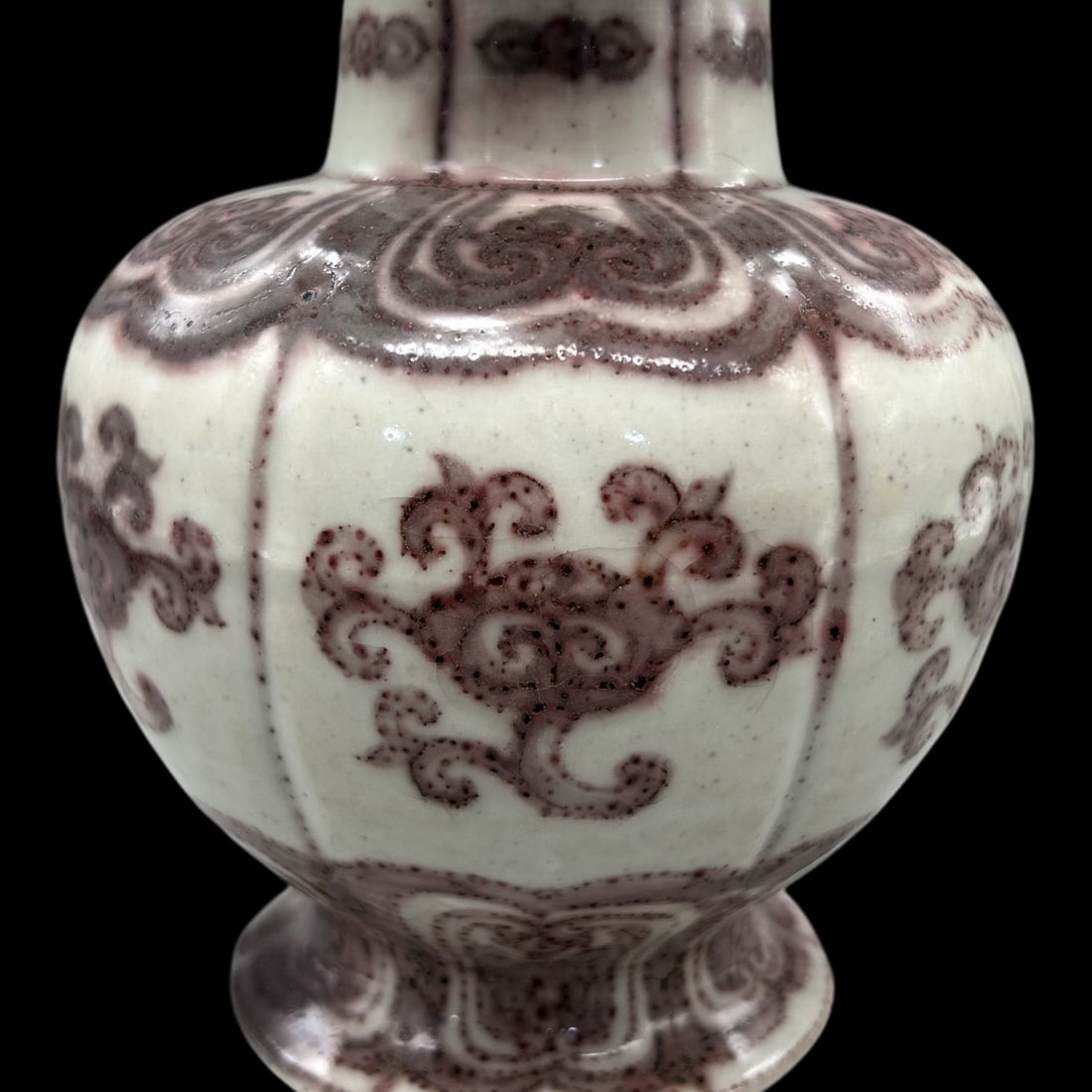 An Exquisite Underglaze-Red Ganoderma lucidum Pattern Vase - 5