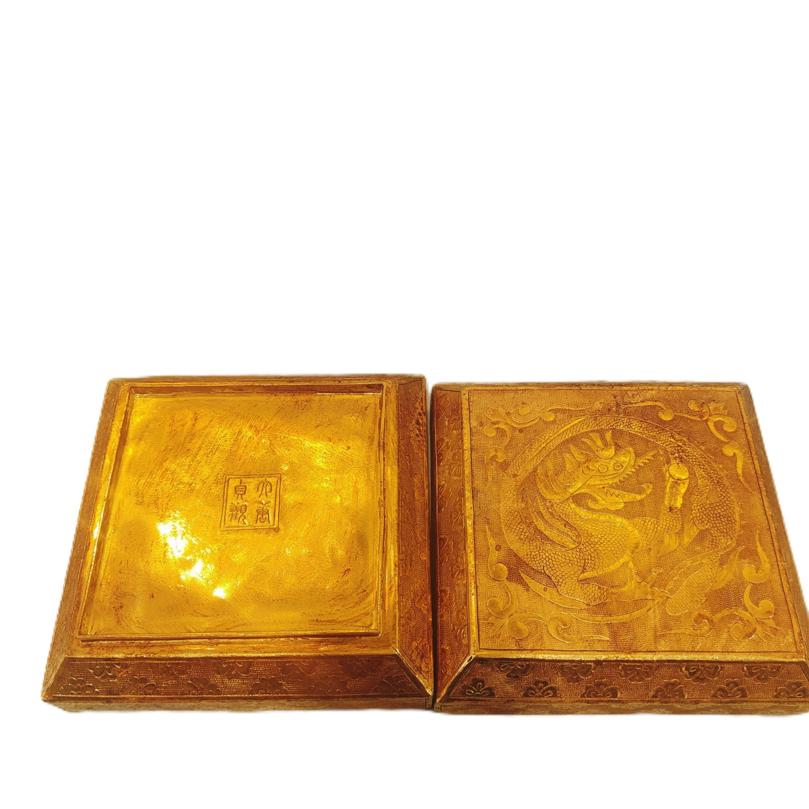 An Exquisite Gilt Bronze Dragon Pattern Box - 9