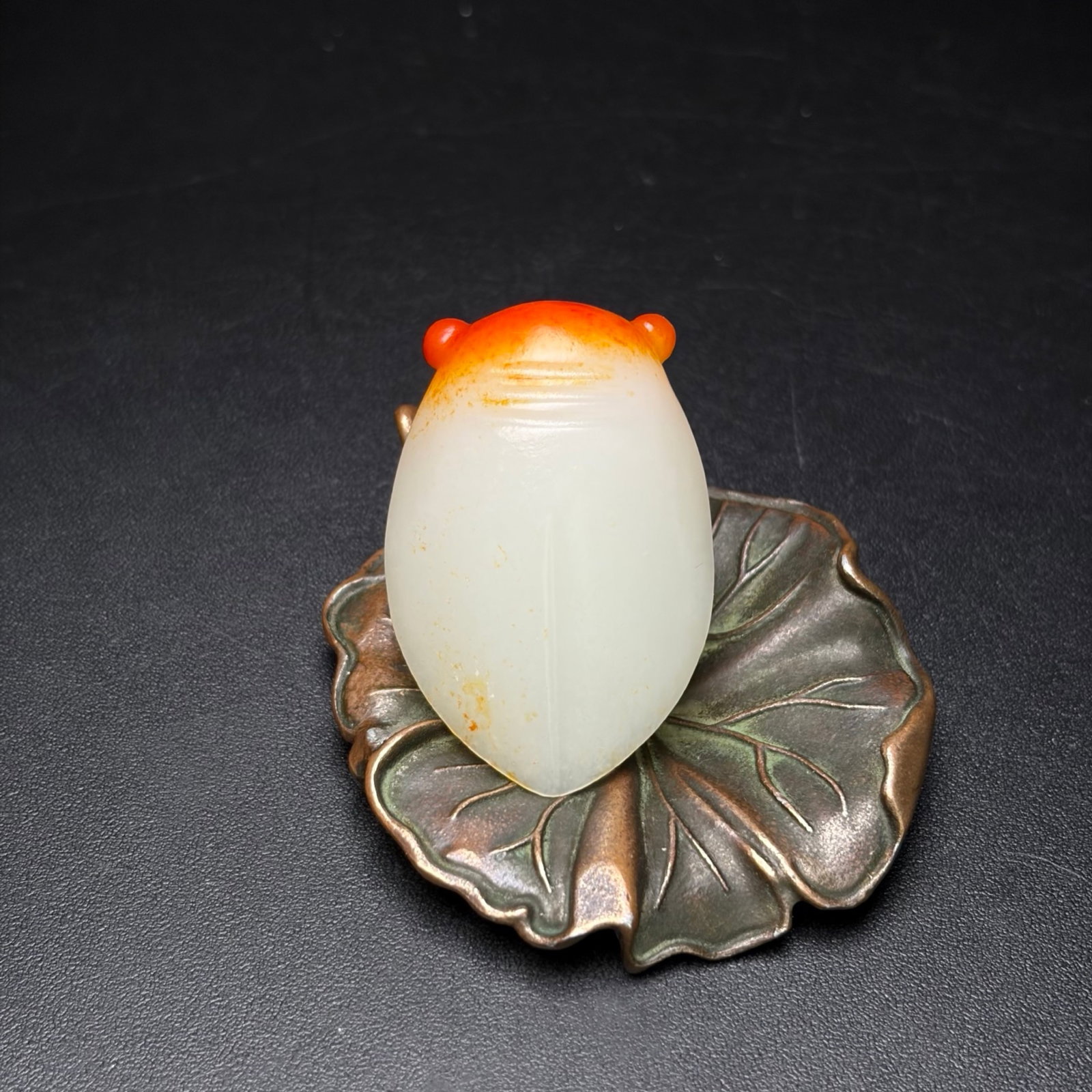 An Exquisite White Jade Cicada Pendant: An Exquisite White Jade Cicada Pendant,Qing Dynasty,China,Size:1.5inx1.1inx0.5in,Weight:16g 白玉蝉挂件,中国清代