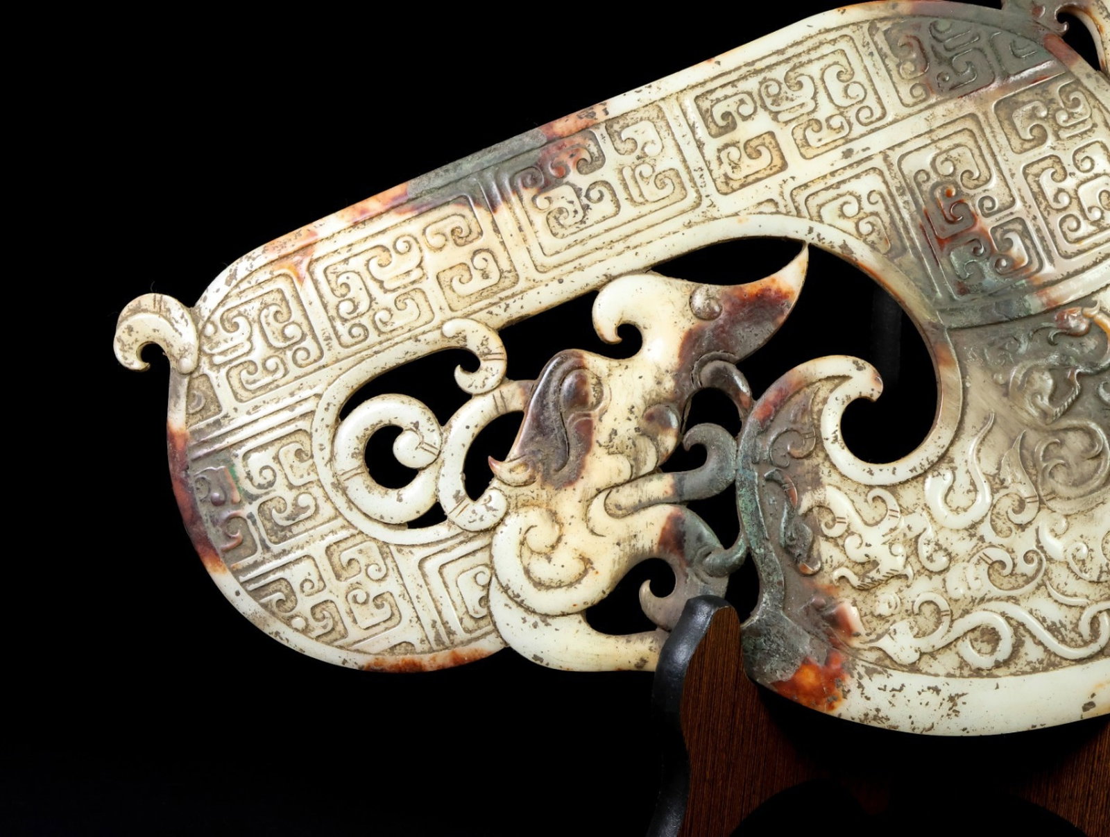 An Exquisite White Jade Chi-Dragon Pattern Sword - 3