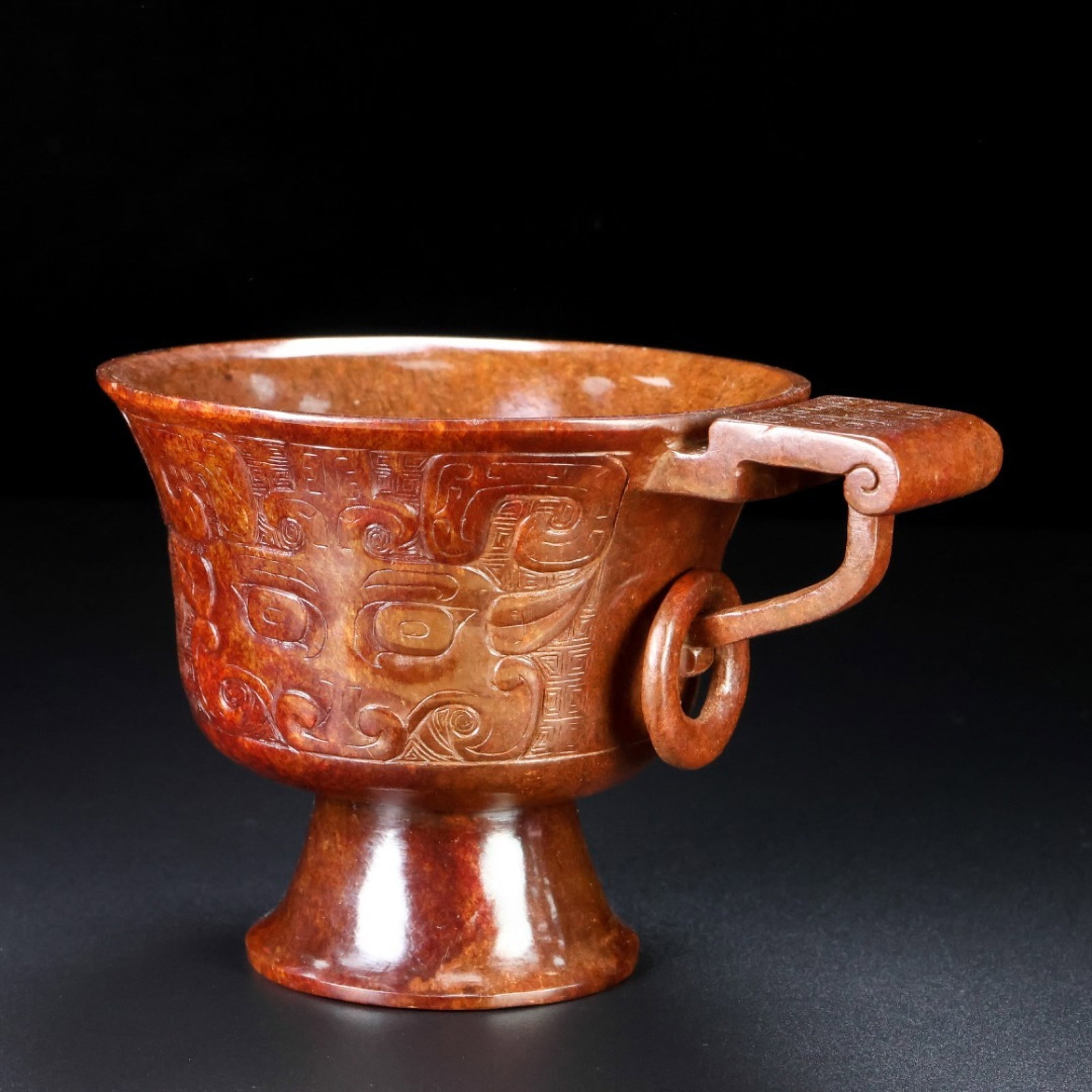 An Exquisite Archaic Jade Beast-Face Pattern Cup - 4