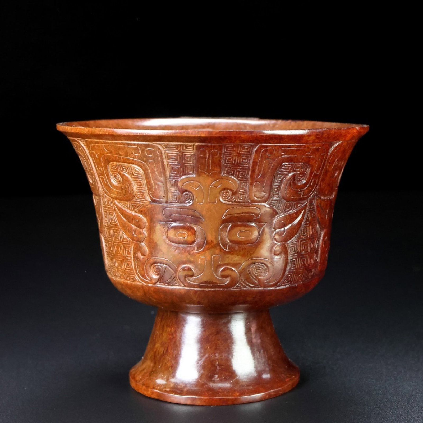 An Exquisite Archaic Jade Beast-Face Pattern Cup - 5