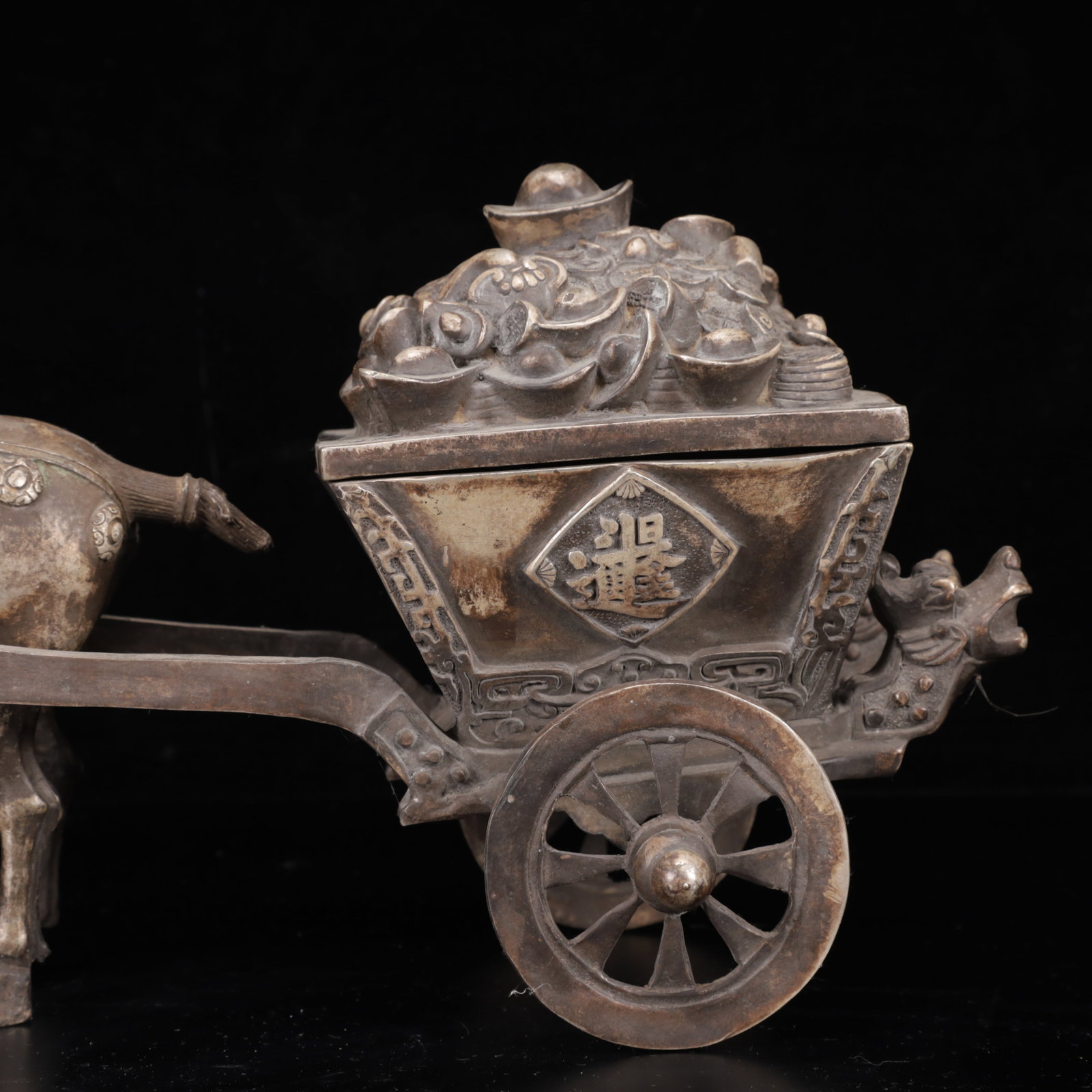 A Huge Silver-Plated Bronze Dragon Pattern Carriage - 3