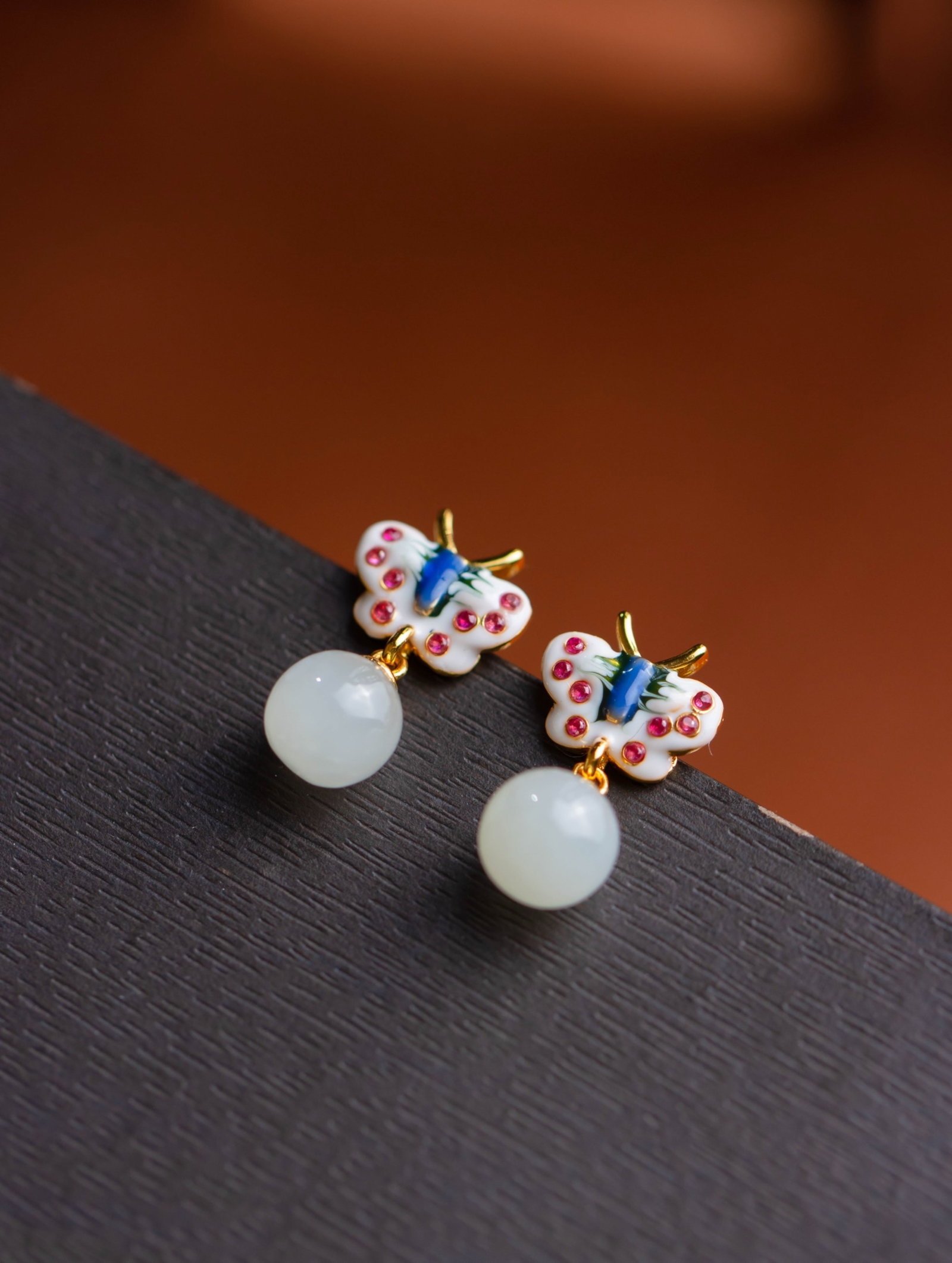 A Pair of Exquisite Sterling Silver-Gold Plated Inlaid White Jade Enamel Earrings: A Pair of Exquisite Sterling Silver-Gold Plated Inlaid White Jade Enamel Earrings 一对纯银镀金镶白玉珐琅耳环